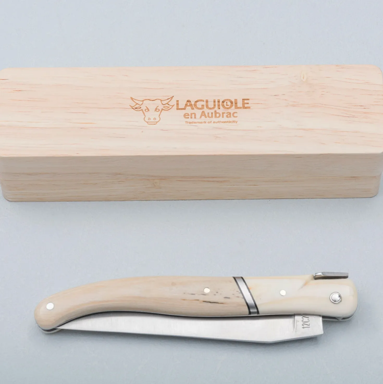 Laguiole en Aubrac Exclusive Warthog & Mammoth Zakmes 12 cm