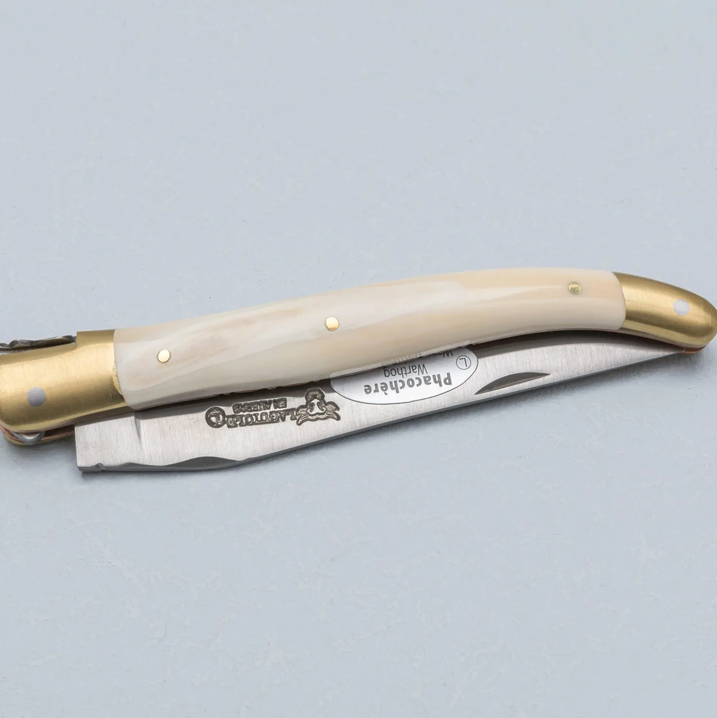 Laguiole en Aubrac Exclusive Laiton Cuivre Zakmes