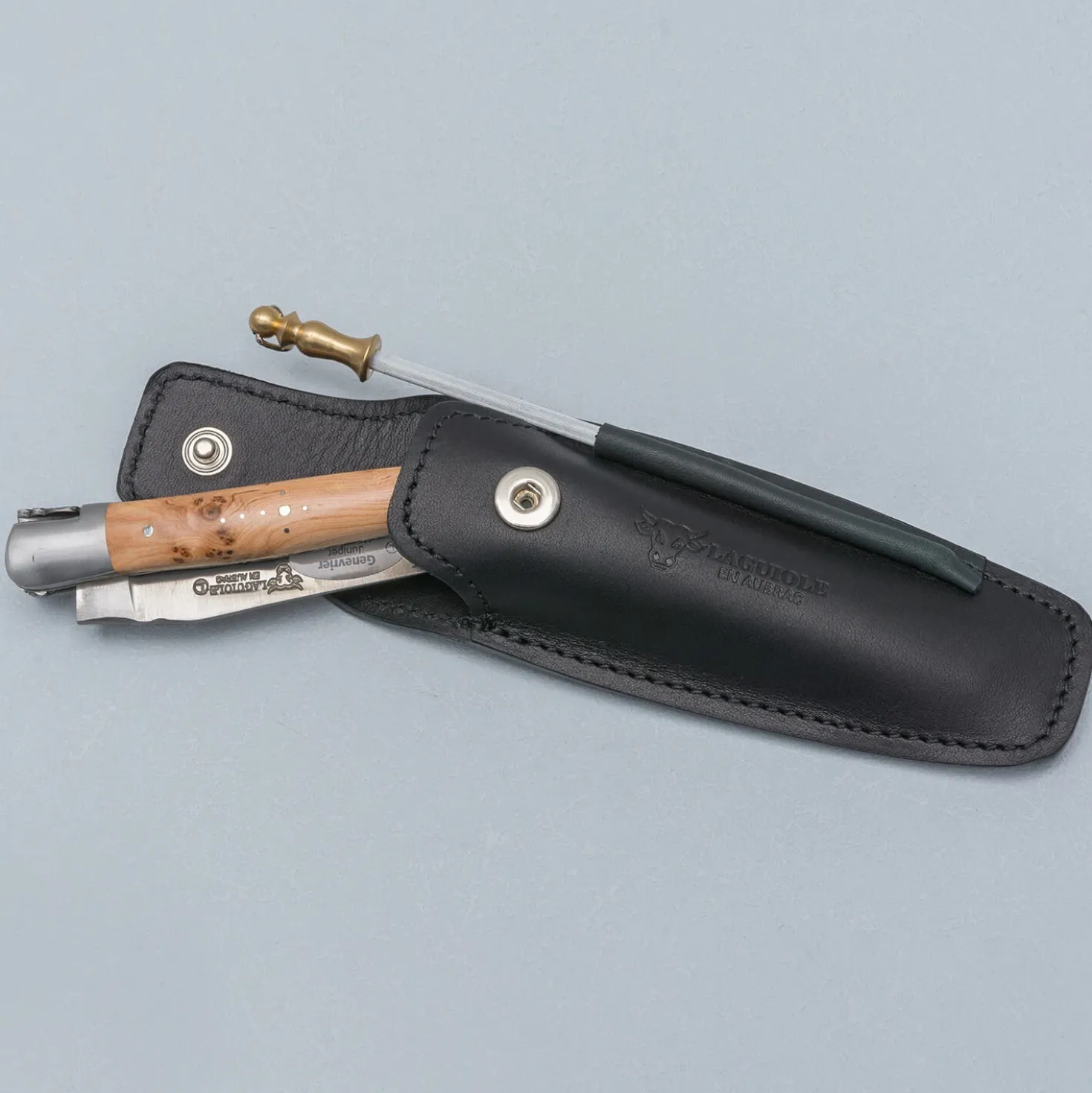 Laguiole en Aubrac Riemetui 12 cm + Aanzetstaal