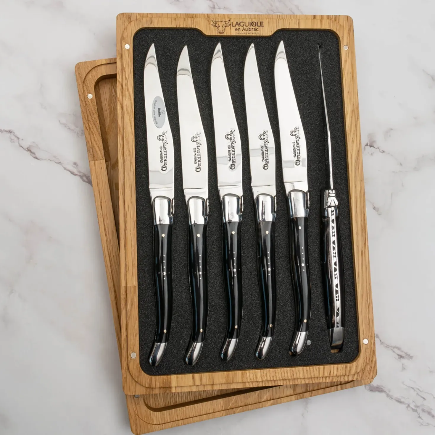 Laguiole en Aubrac Steakmessenset Buffelhoorn 6 delig