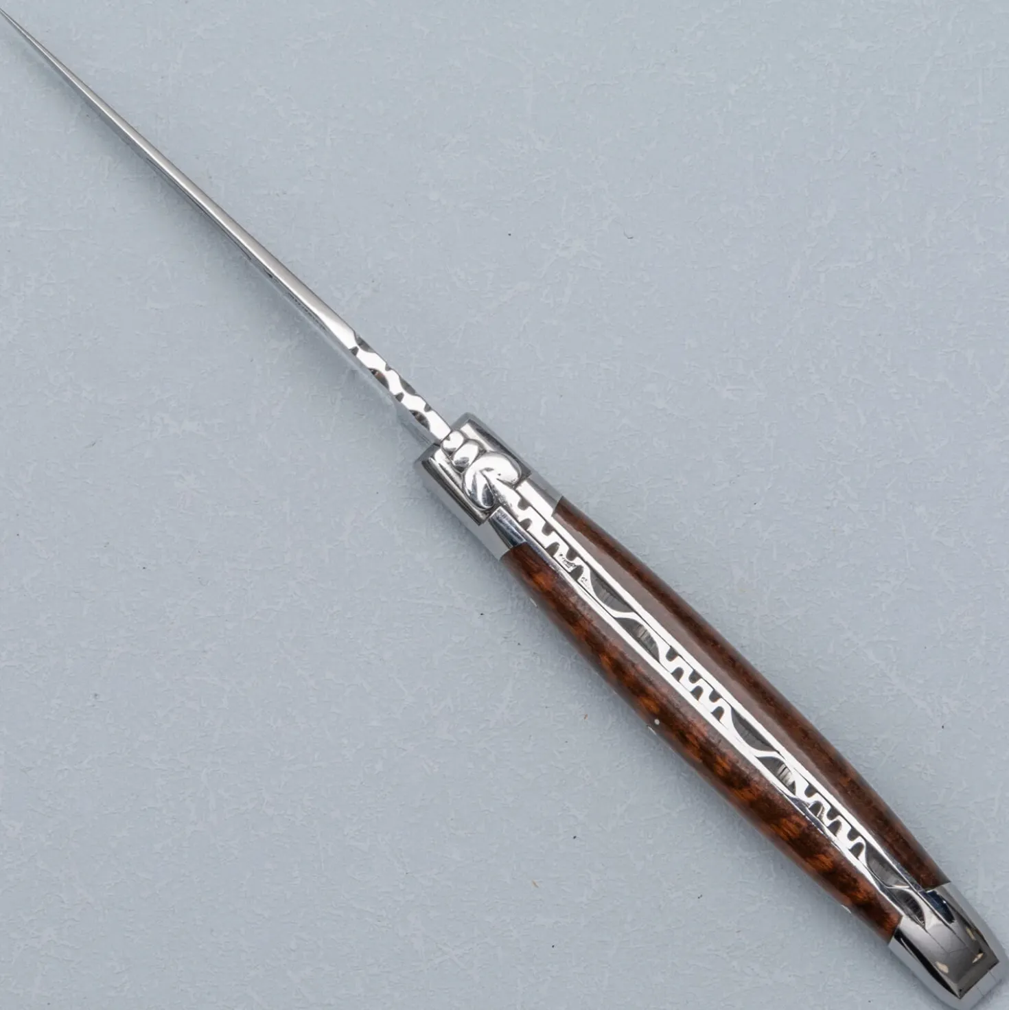 Laguiole en Aubrac Zakmes Amourette Letterhout 12 cm