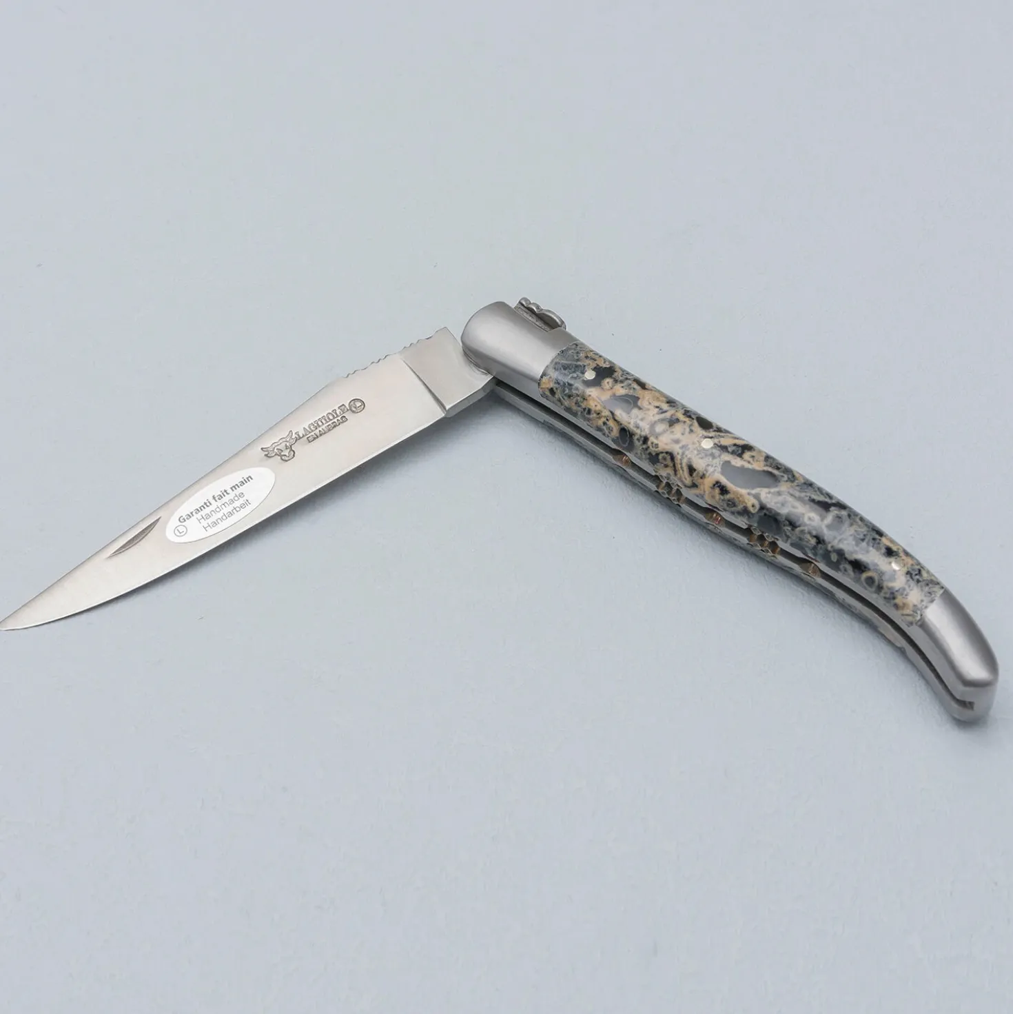 Laguiole en Aubrac Zakmes Double Plated Black Lava Stone 12 cm