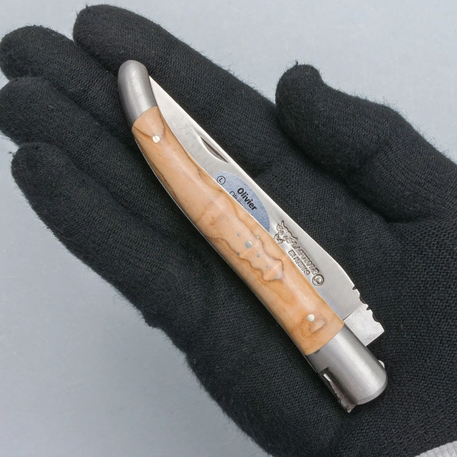 Laguiole en Aubrac Zakmes Olijfhout L' Elegant 12 cm