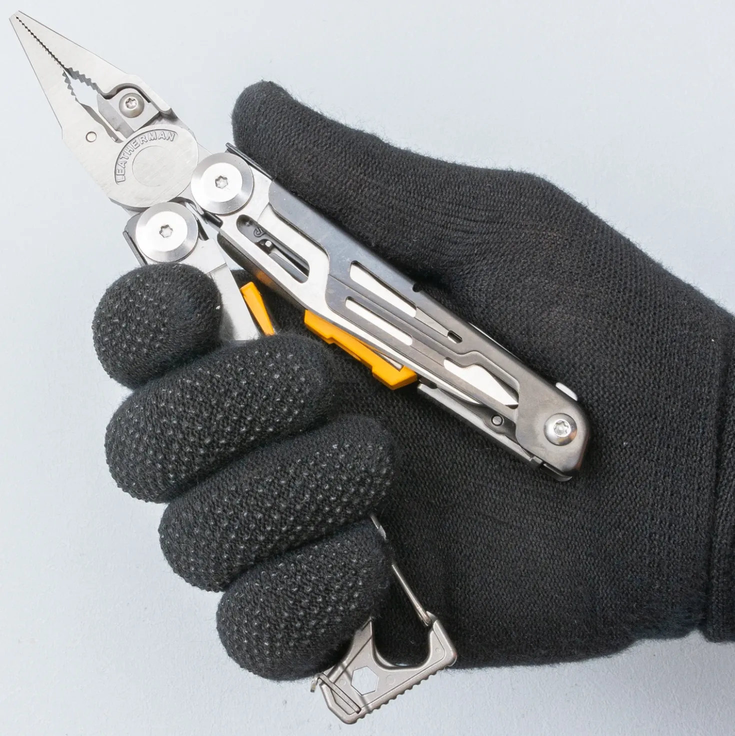 Leatherman Signal Multitool Crimson