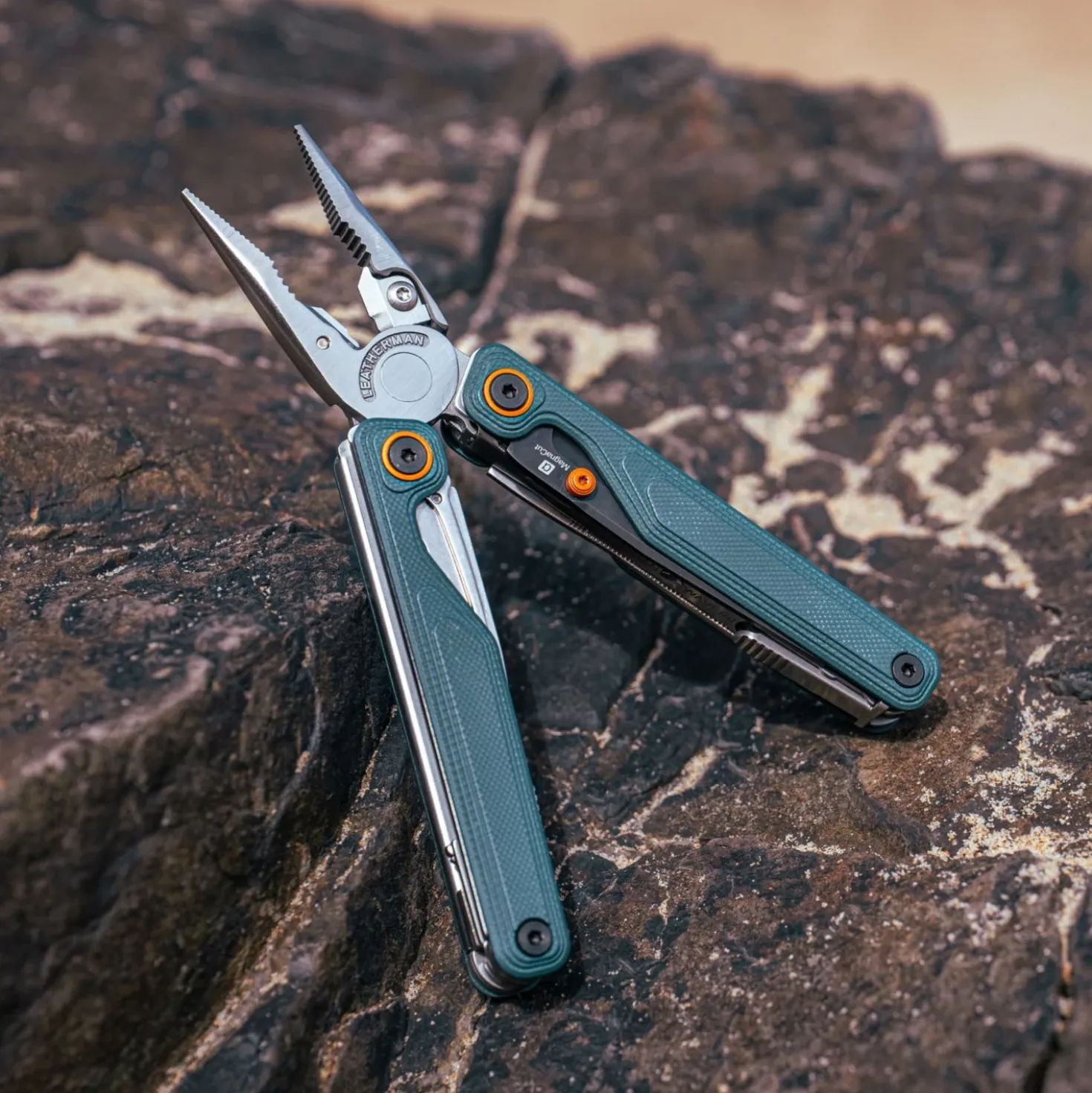 Leatherman Wave Alpha Multitool Cascadia