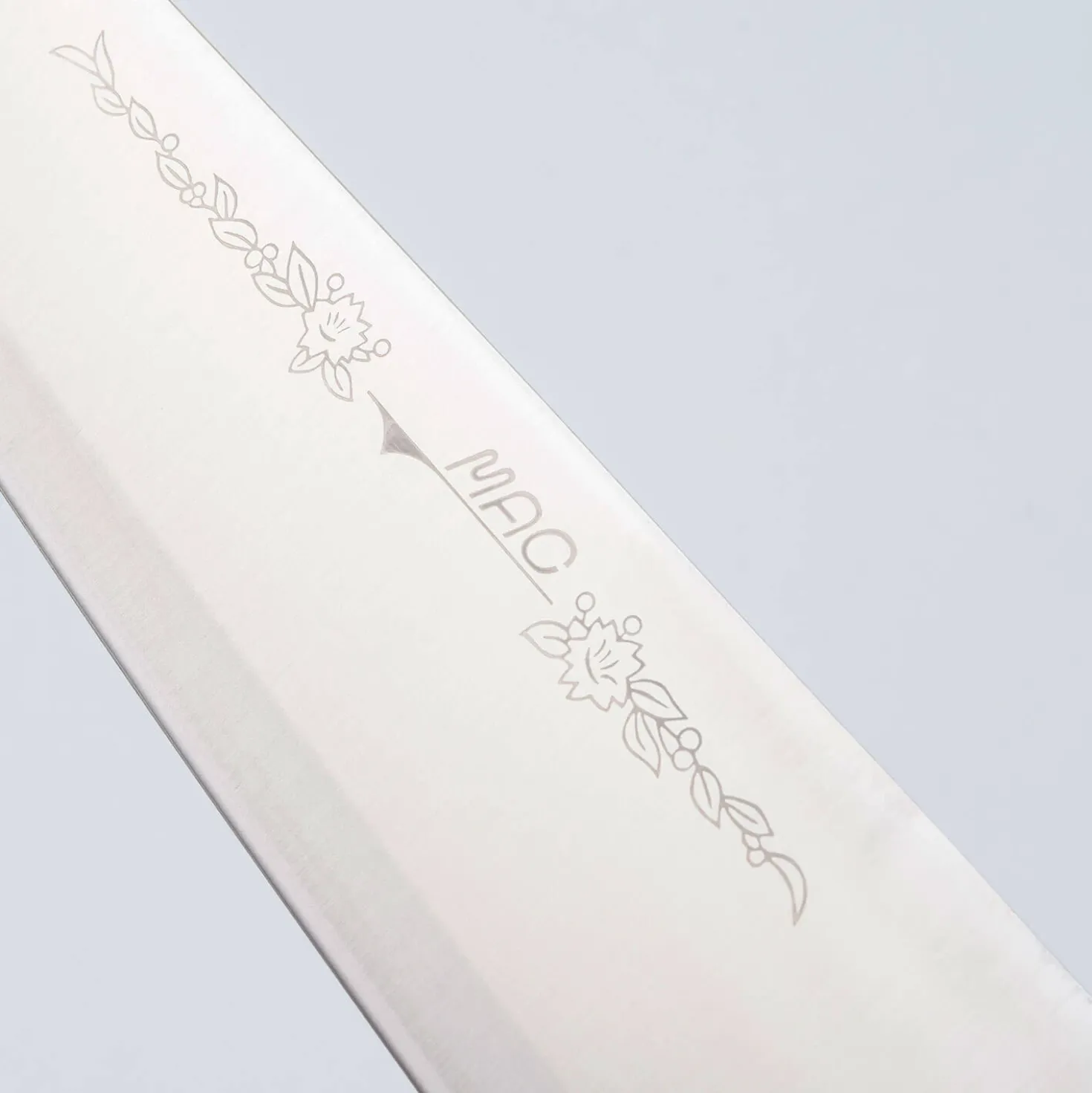 Mac Ultimate Gyuto 26 cm