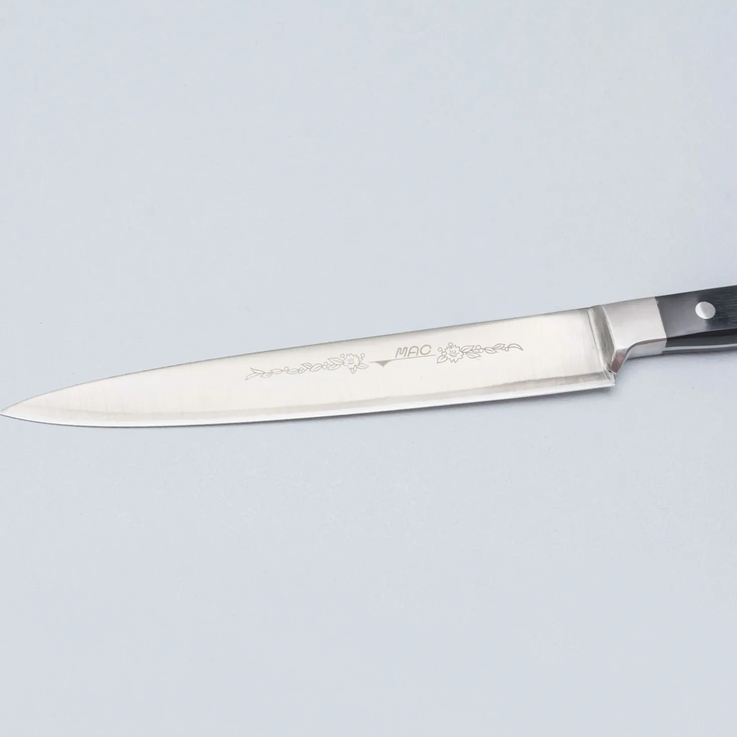 Mac Ultimate Sujihiki 23.5 cm