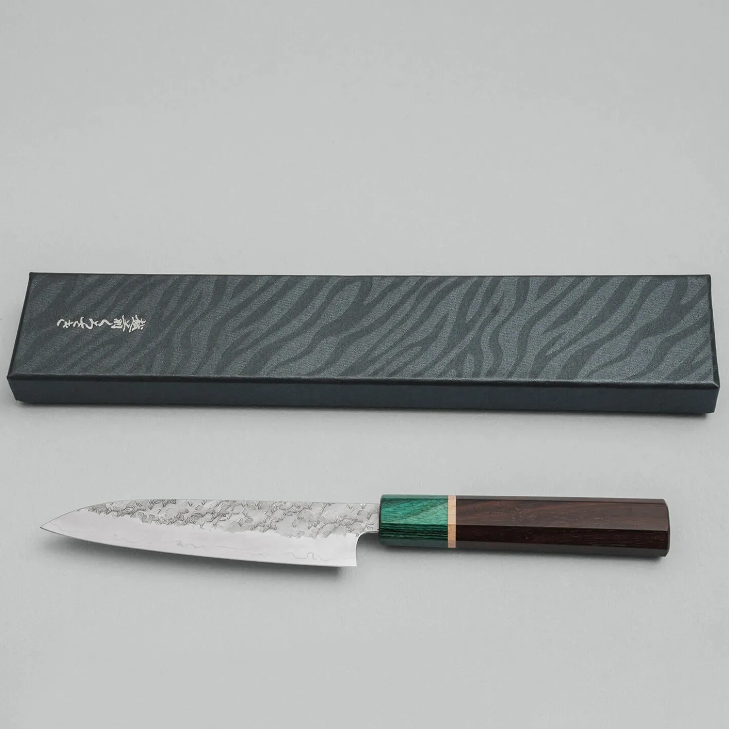 Makoto Kurosaki Samidorizuki Strix Petty 13.5 cm