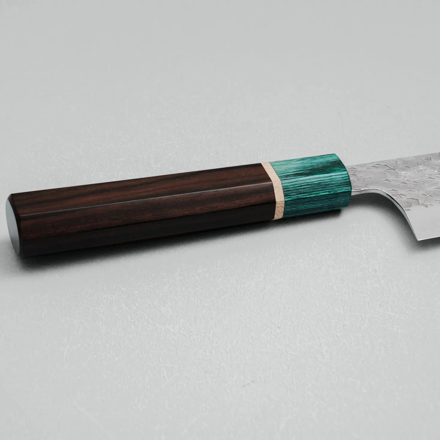 Makoto Kurosaki Samidorizuki Strix Santoku 17 cm