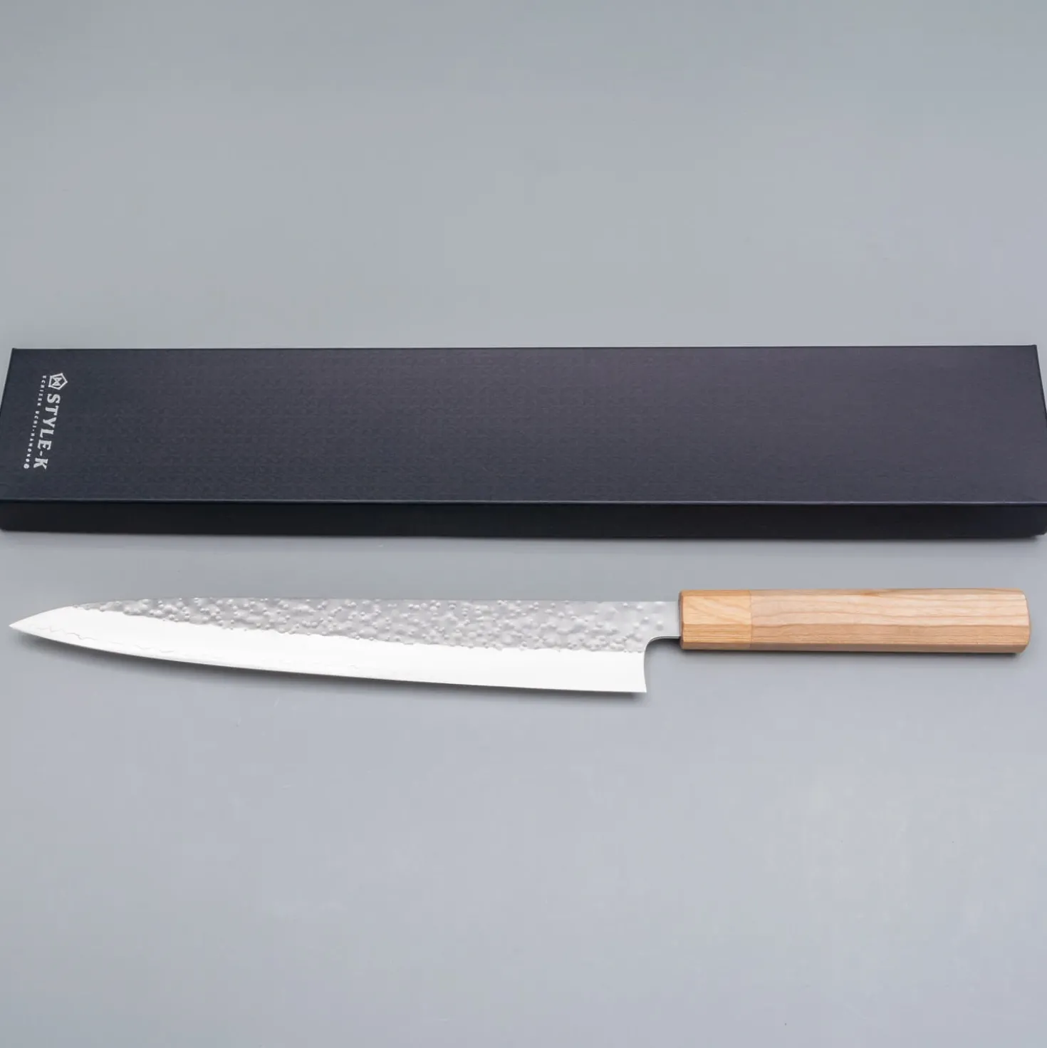 Makoto Kurosaki SG2 Tsuchime Sujihiki 27 cm
