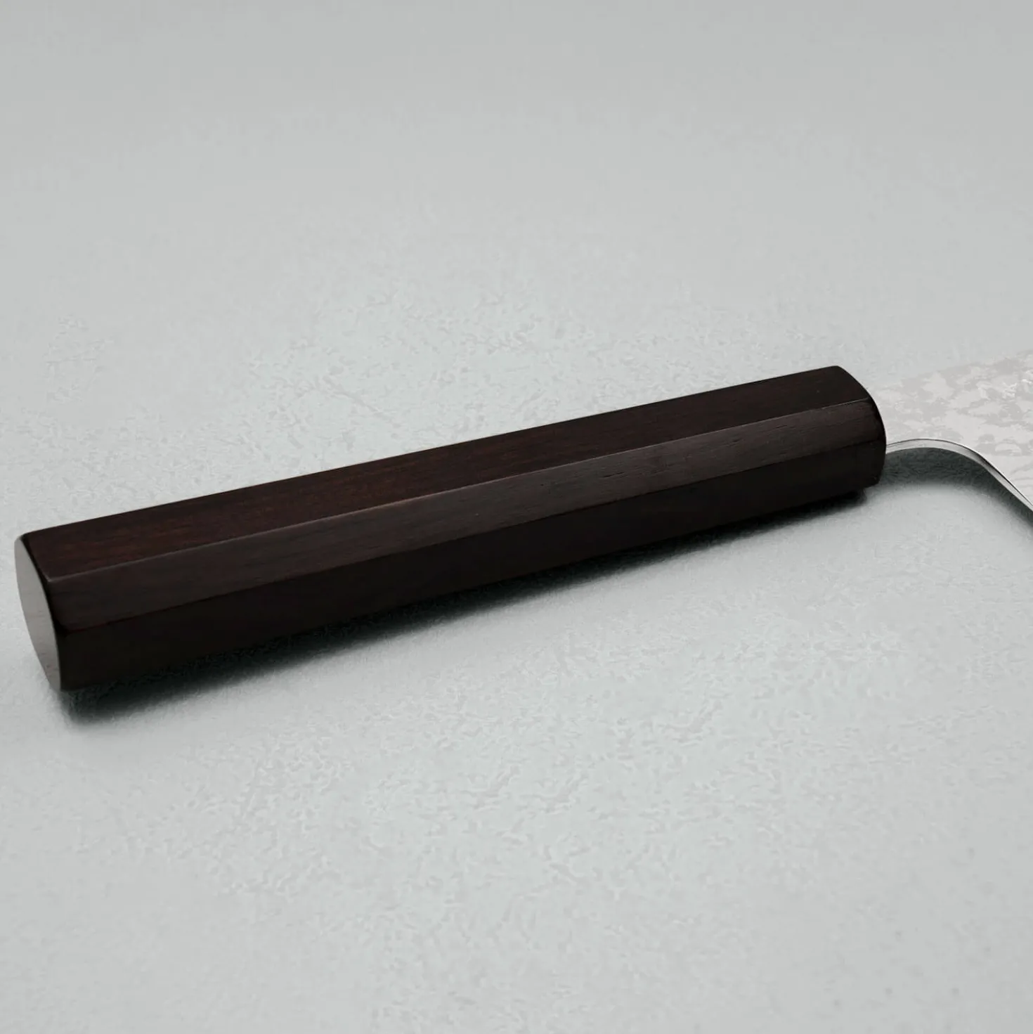 Makoto Kurosaki VG7 Damast Ebony Gyuto 21 cm