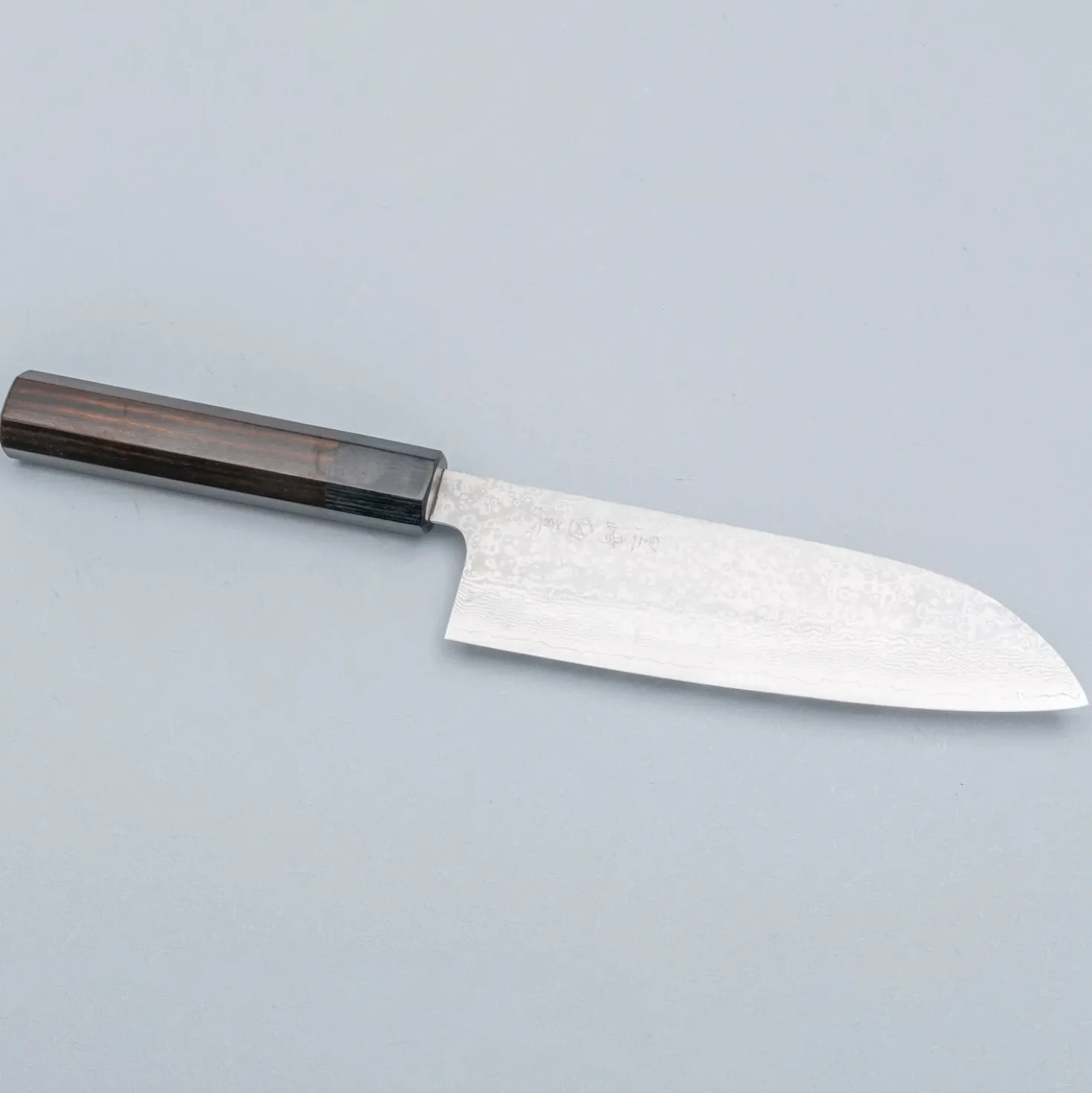 Makoto Kurosaki VG7 Damast Santoku