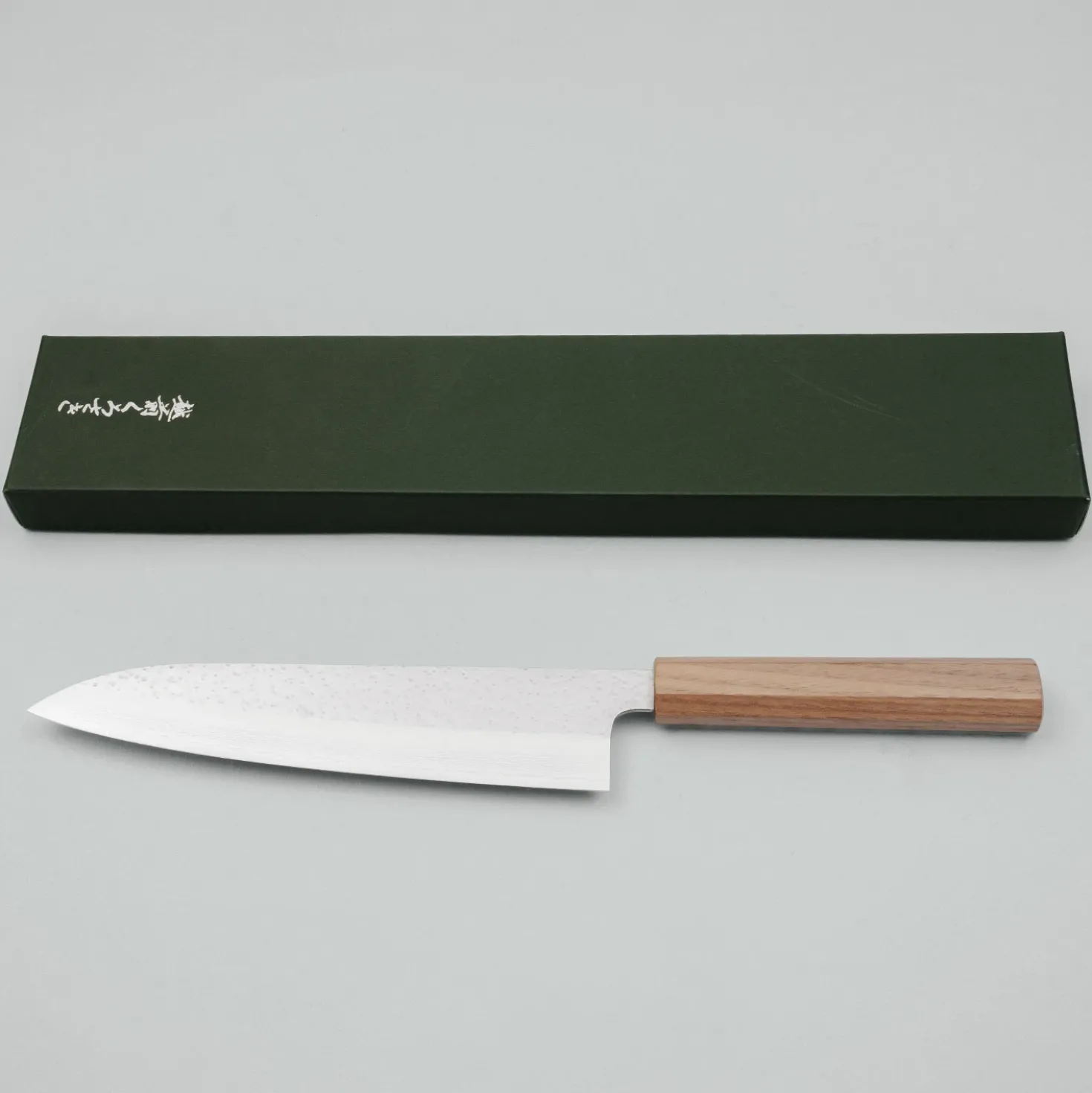 Makoto Kurosaki VG10 Walnut Gyuto 210