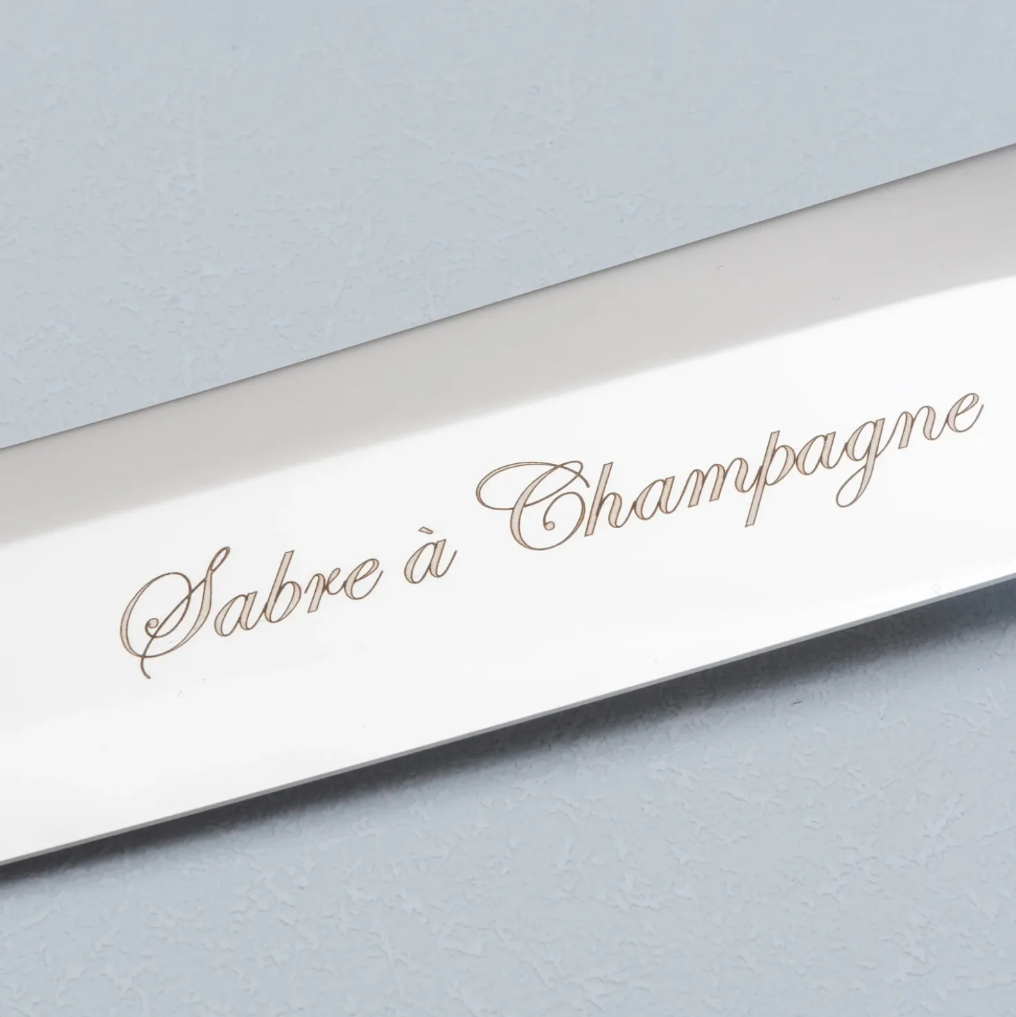 Maserin Champagnesabel Olijfhout