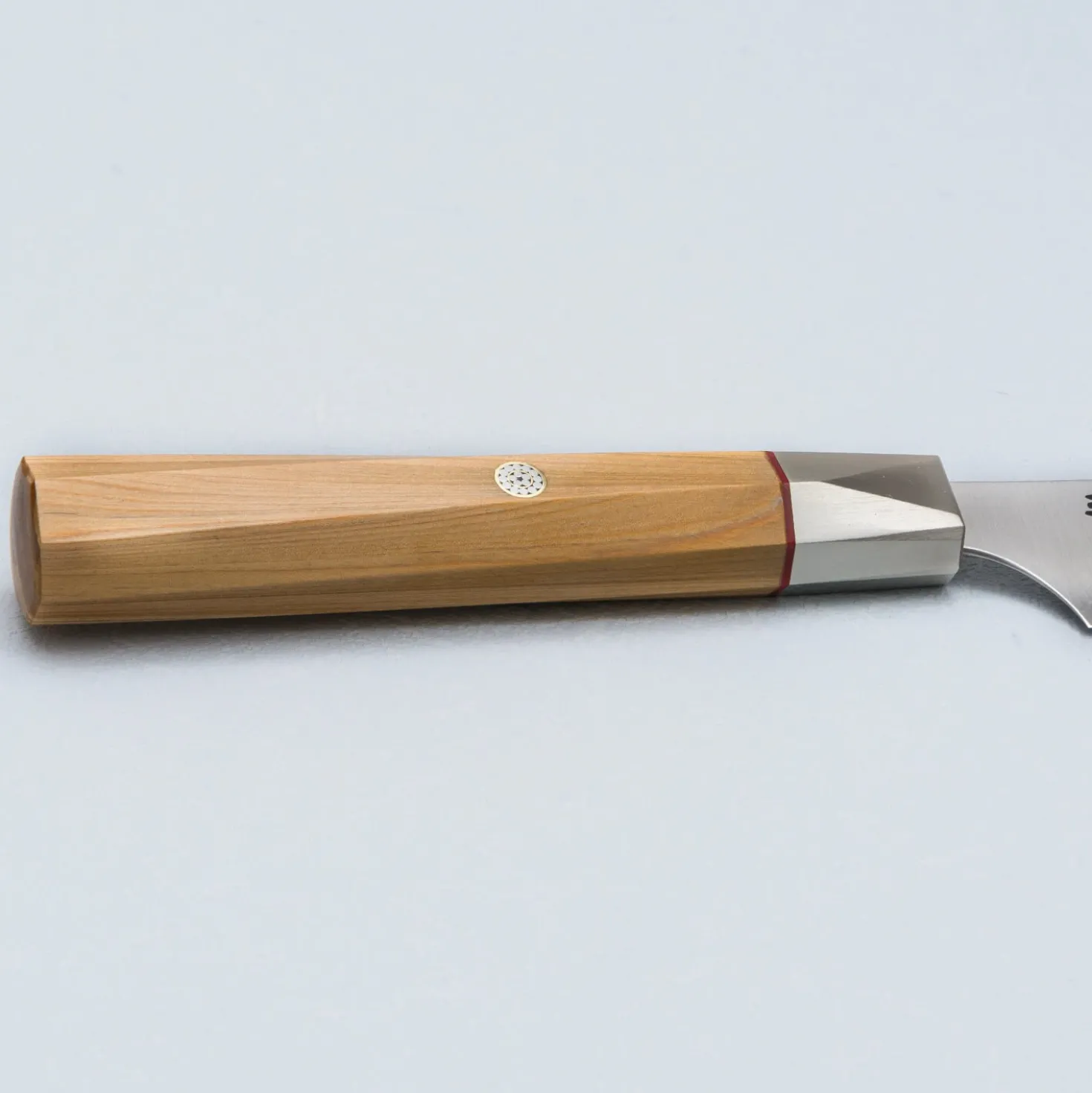 Mcusta Zanmai Beyond Petty 11 cm