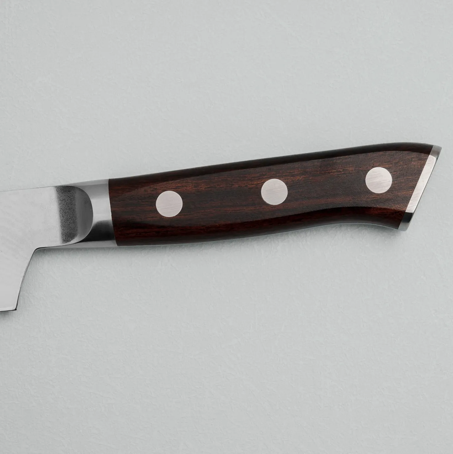 Mcusta Zanmai Premium Ironwood Broodmes 23 cm