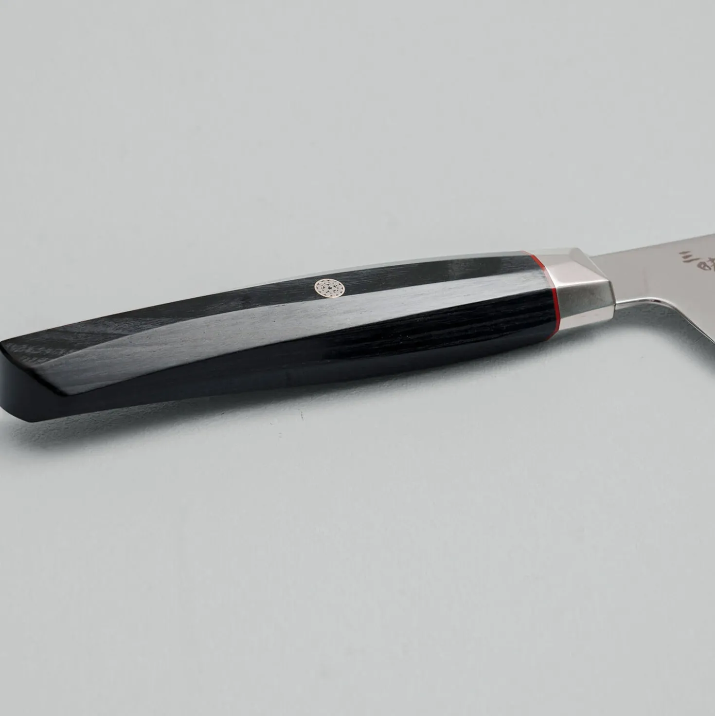 Mcusta Zanmai Revolution Black Gyuto 21 cm