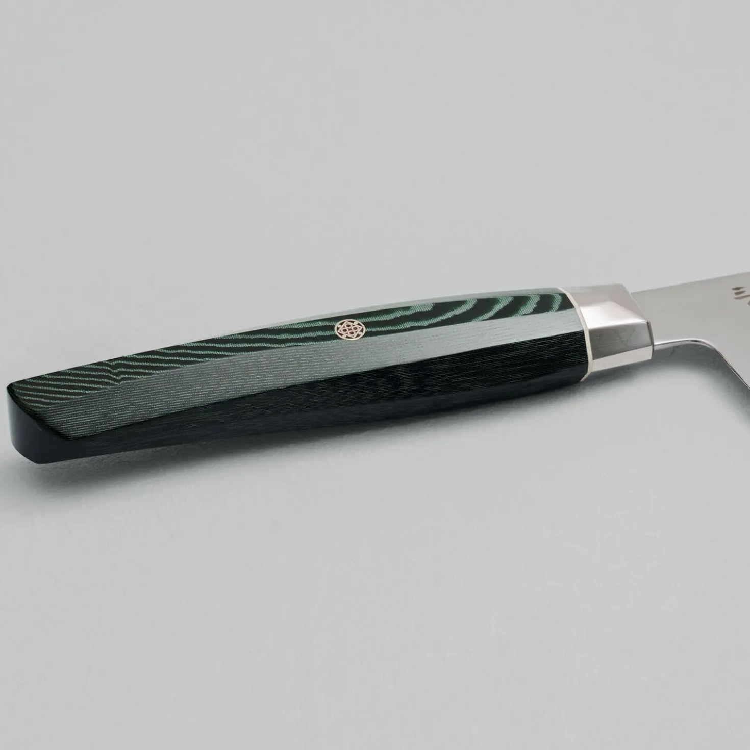 Mcusta Zanmai Revolution Green Gyuto 21 cm
