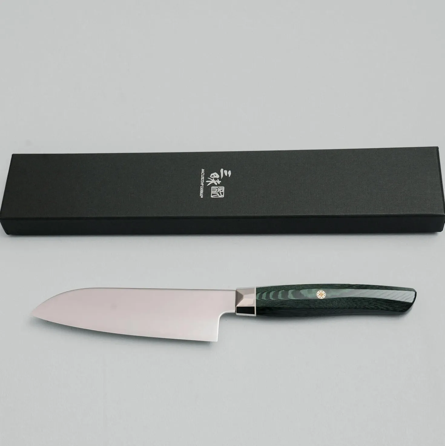 Mcusta Zanmai Revolution Green Santoku 15 cm