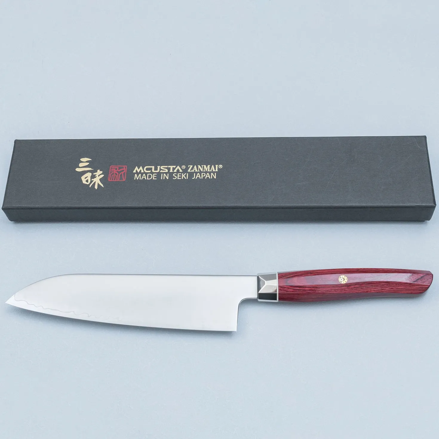 Mcusta Zanmai Revolution Red Santoku 18 cm