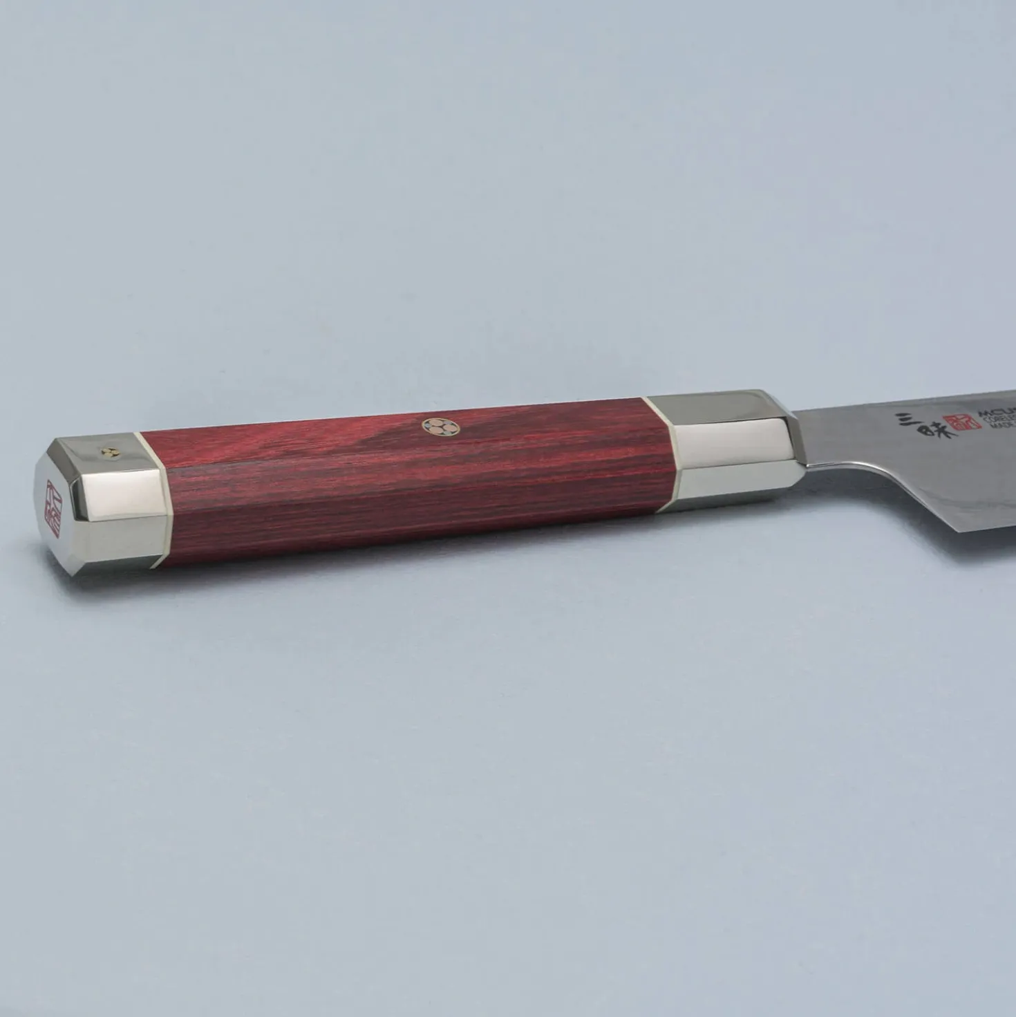 Mcusta Zanmai Ultimate Santoku 18 cm