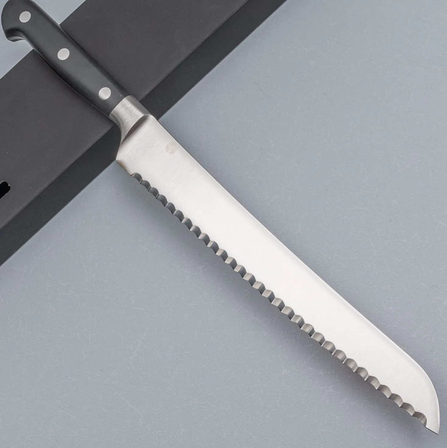 Messermeister Meridian Elite Broodmes 23 cm