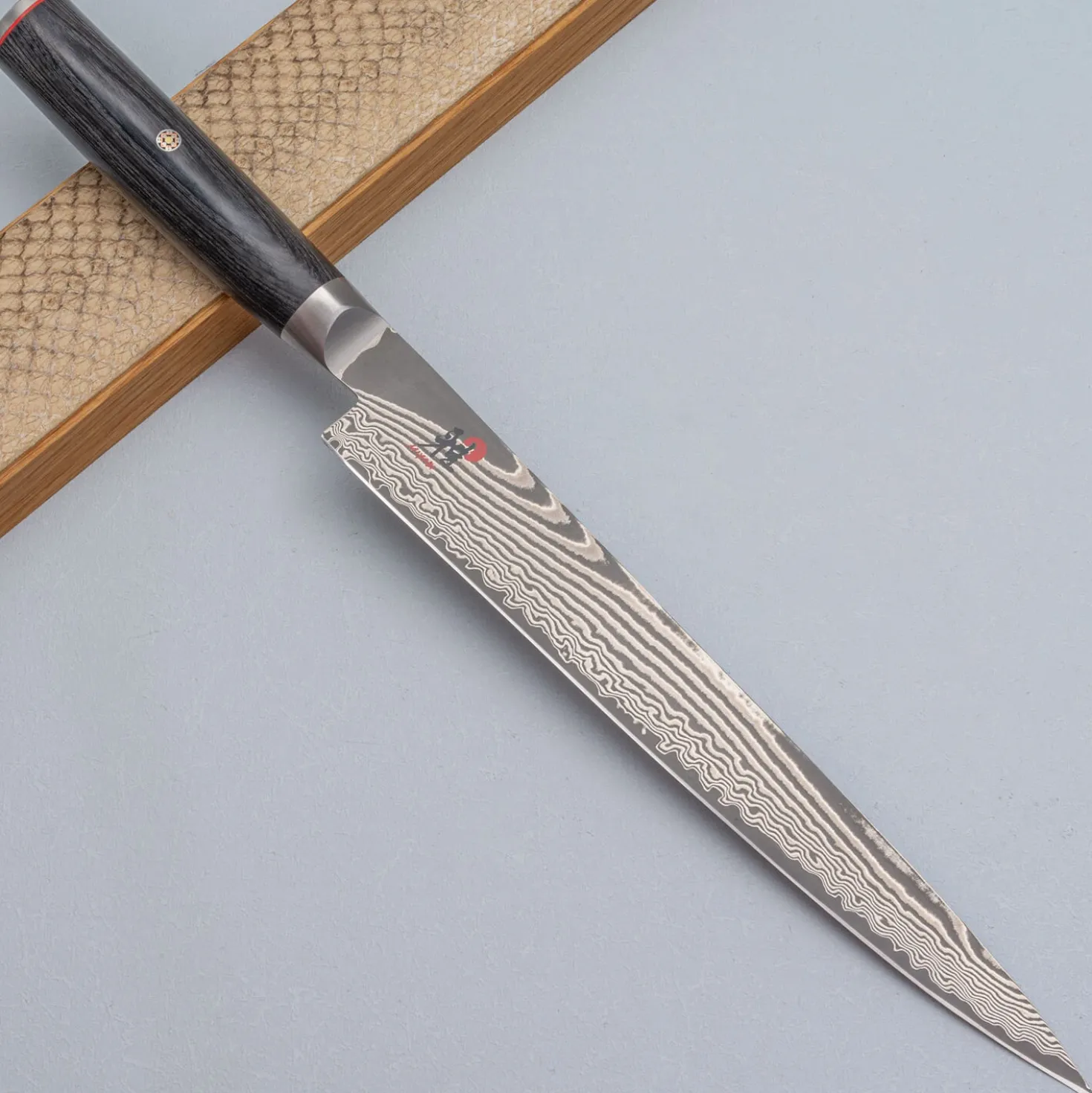 Miyabi 5000FCD Suhijiki 24 cm