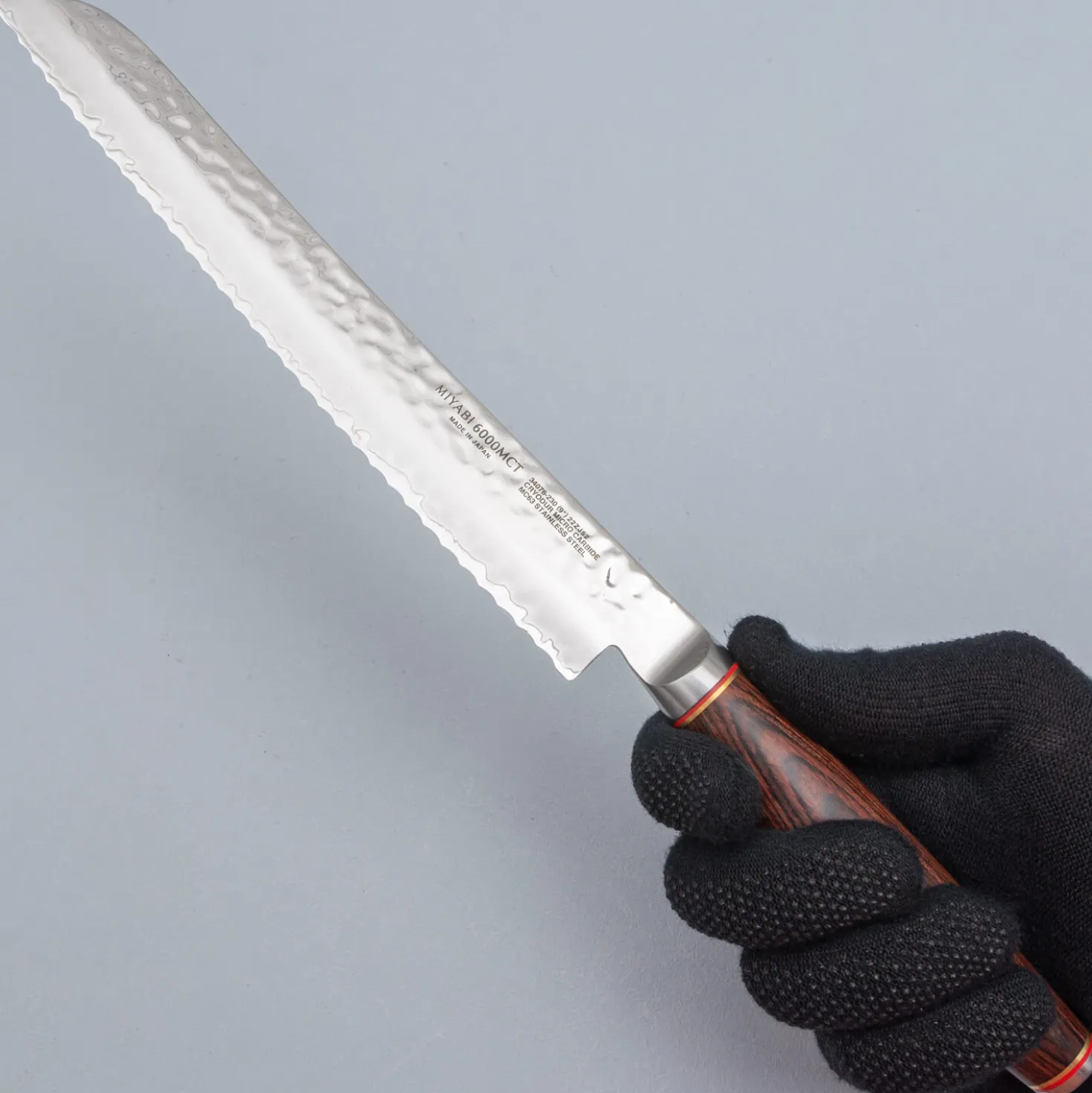 Miyabi 6000MCT Broodmes 23 cm