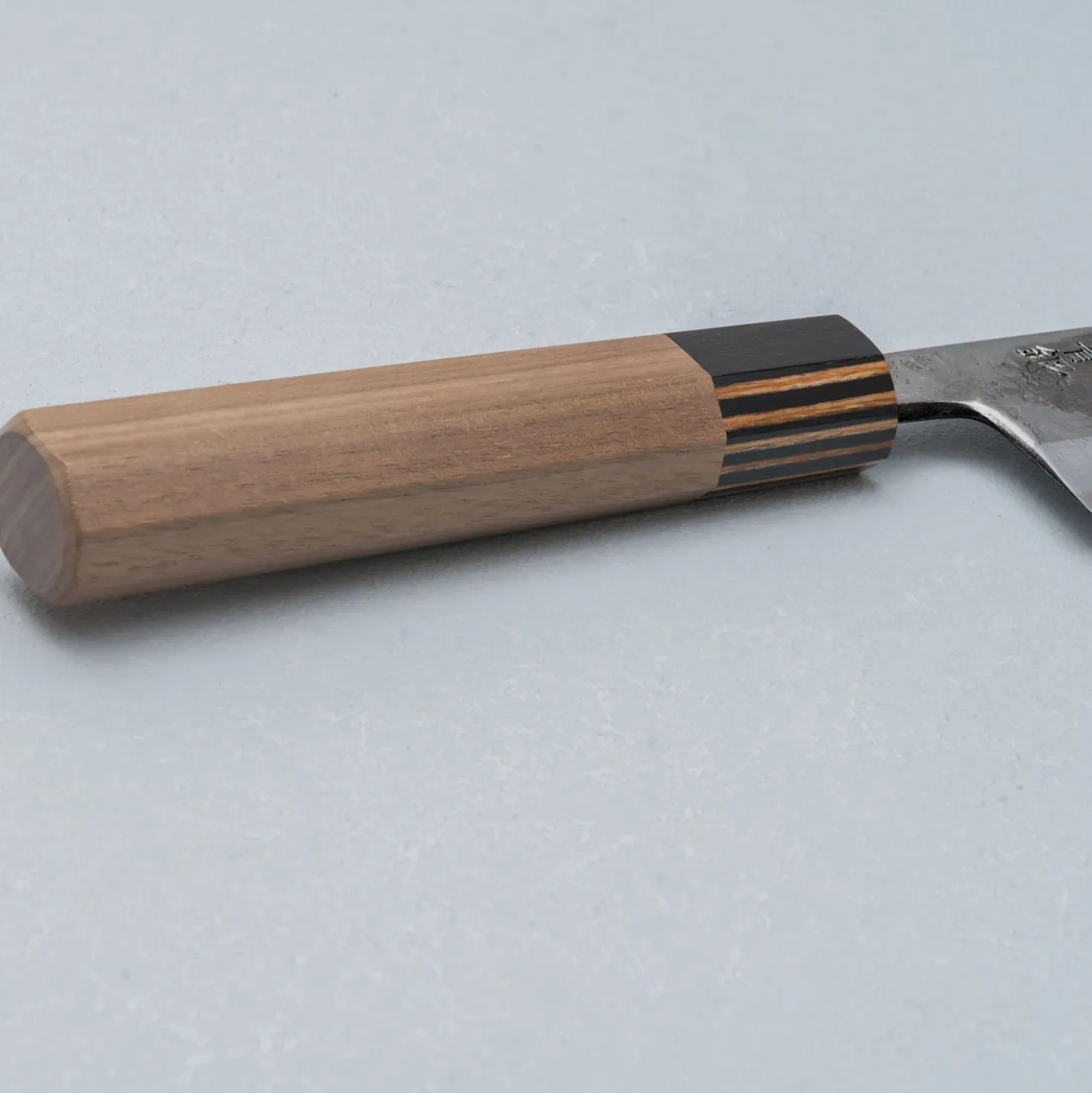 Motokyuuichi Aogami Super Nashiji Striped Bunka 18 cm