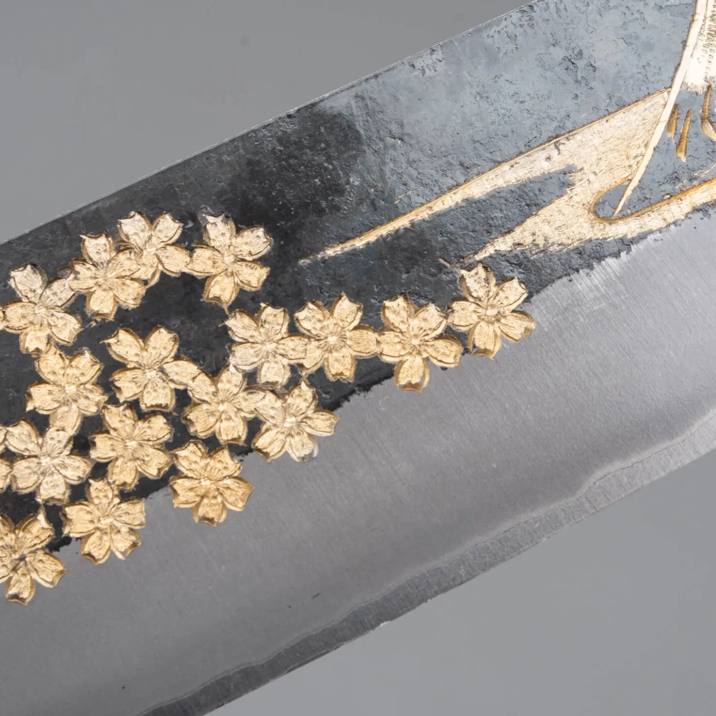 Musashi Aogami 2 Santoku Sakura Fuji