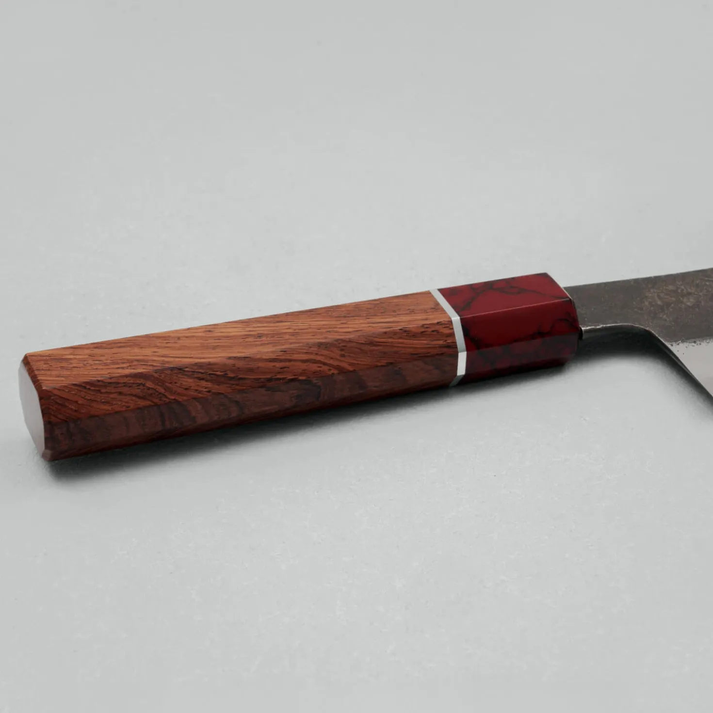 Mutsumi Hinoura Shirogami #2 Kurouchi Damast Padouk Santoku 17 cm