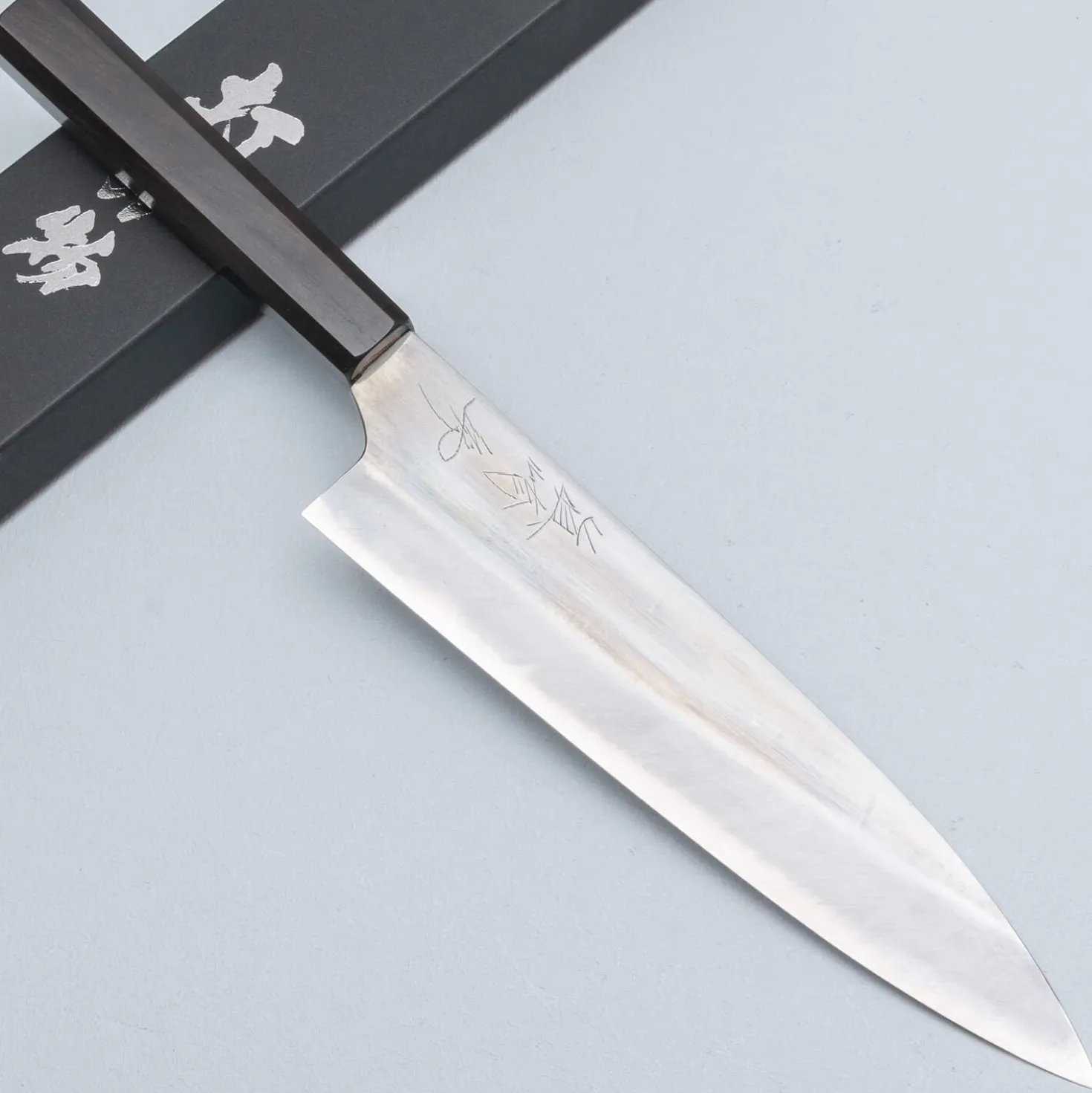 Naoki Mazaki Shirogami #2 Migaki Ebony Gyuto 21 cm