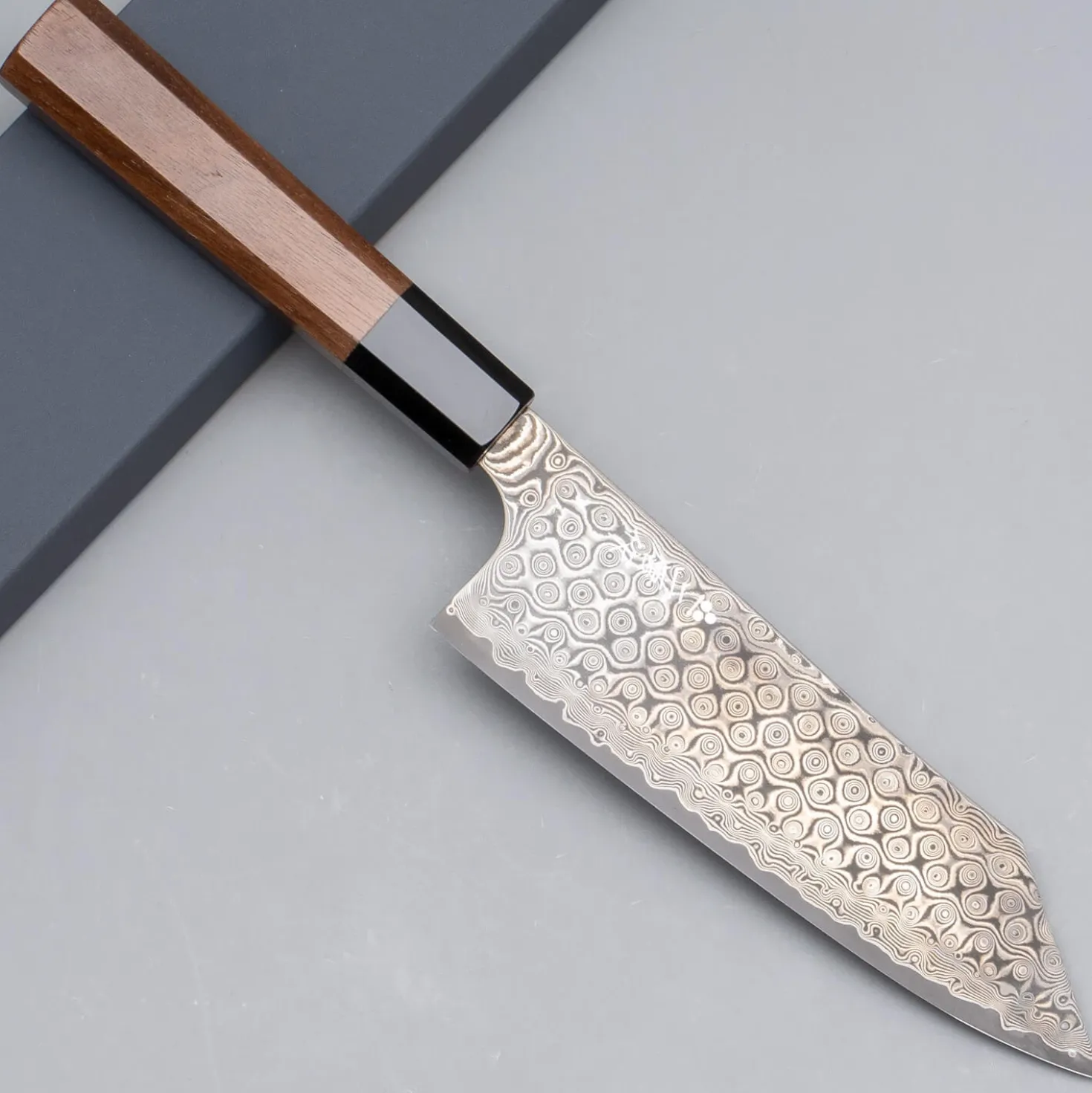 Nigara SG2 Damast Walnut Bunka 18 cm