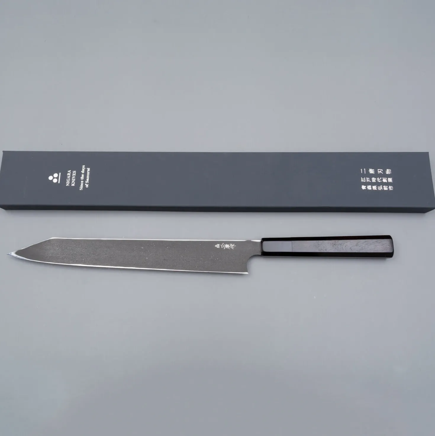 Nigara Silver 3 Anmon Kurozome Kiritsuke Yanagiba 30 cm