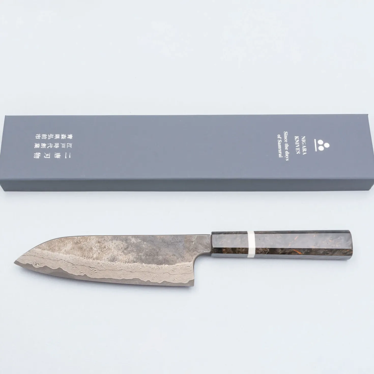 Nigara Silver 3 Damast Etched Santoku 18 cm