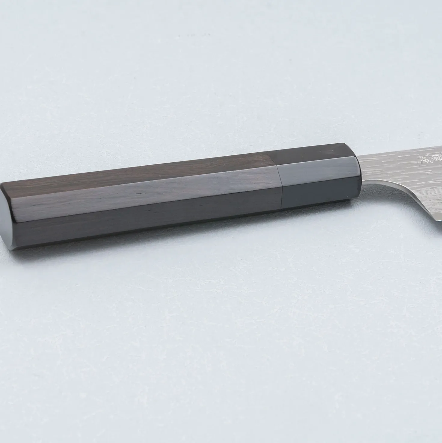 Nigara VG-XEOS Tsuchime Migaki Ebony Gyuto 21 cm