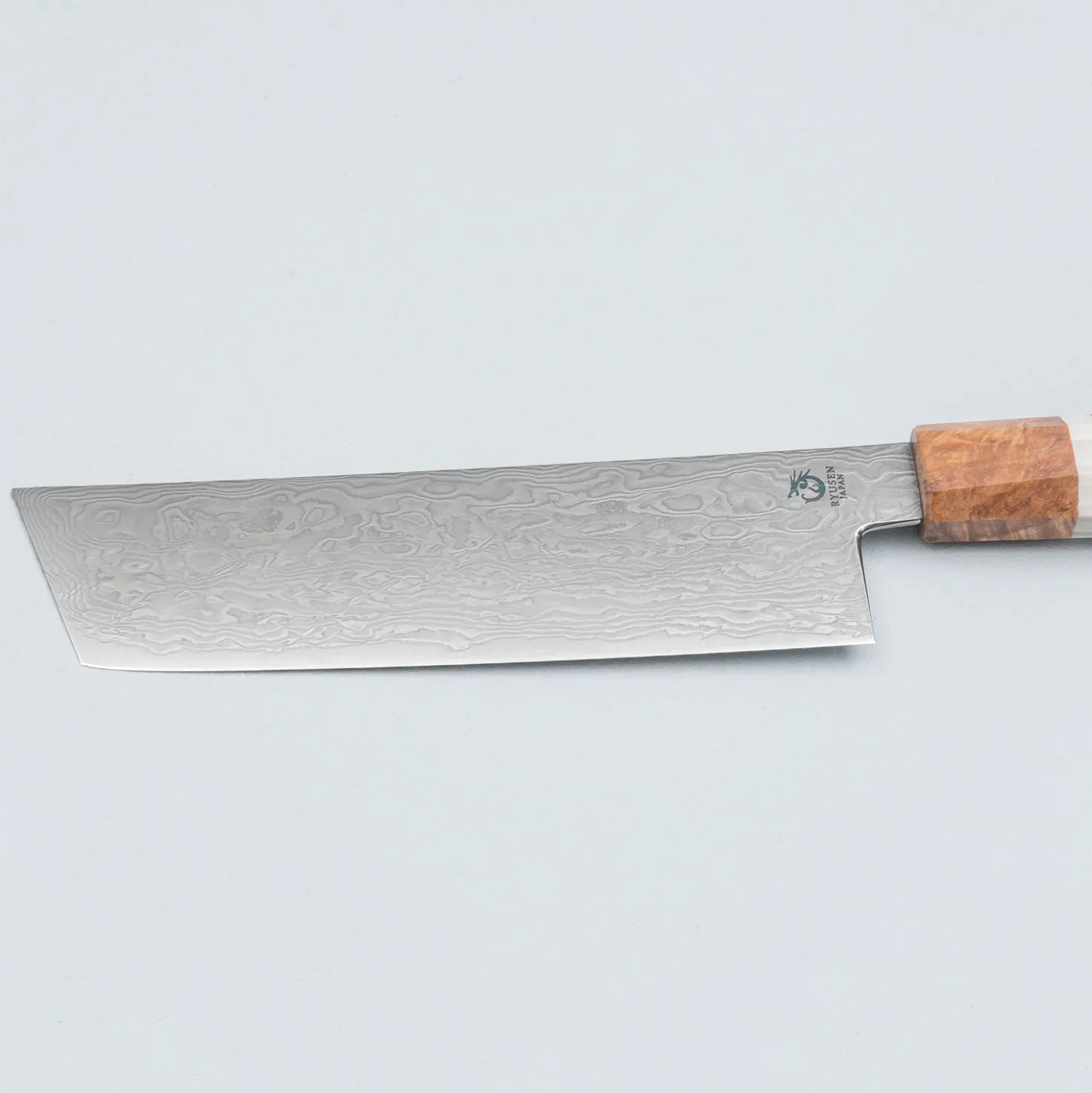 Ryusen Fukakuryu Birch Nakiri 15.5 cm