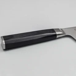 Sakai Takayuki Grand Chef Seigaiha Damascus Kengata 19 cm