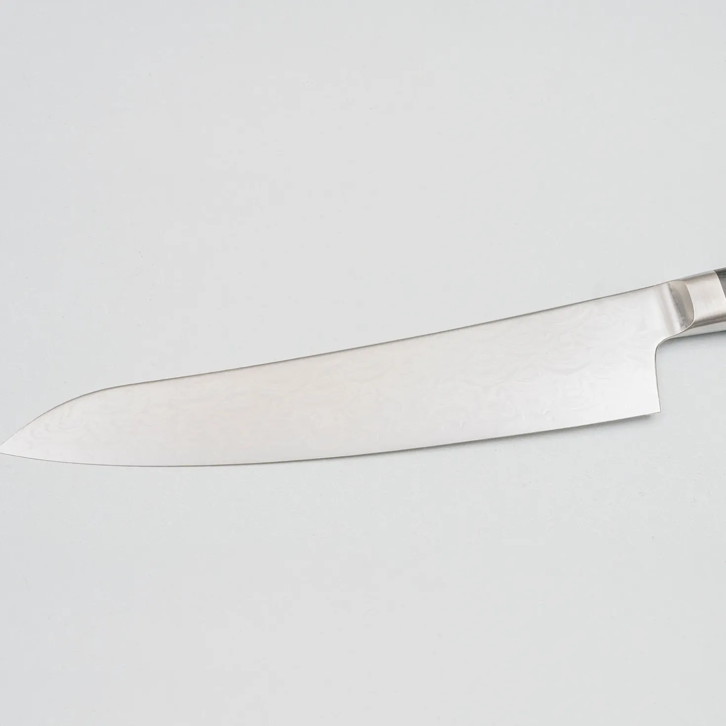 Sakai Takayuki Grand Chef Seigaiha Damascus Gyuto 24 cm