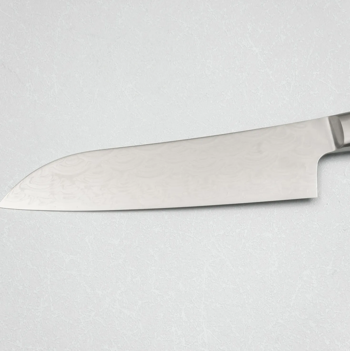 Sakai Takayuki Grand Chef Seigaiha Damascus Santoku 18 cm