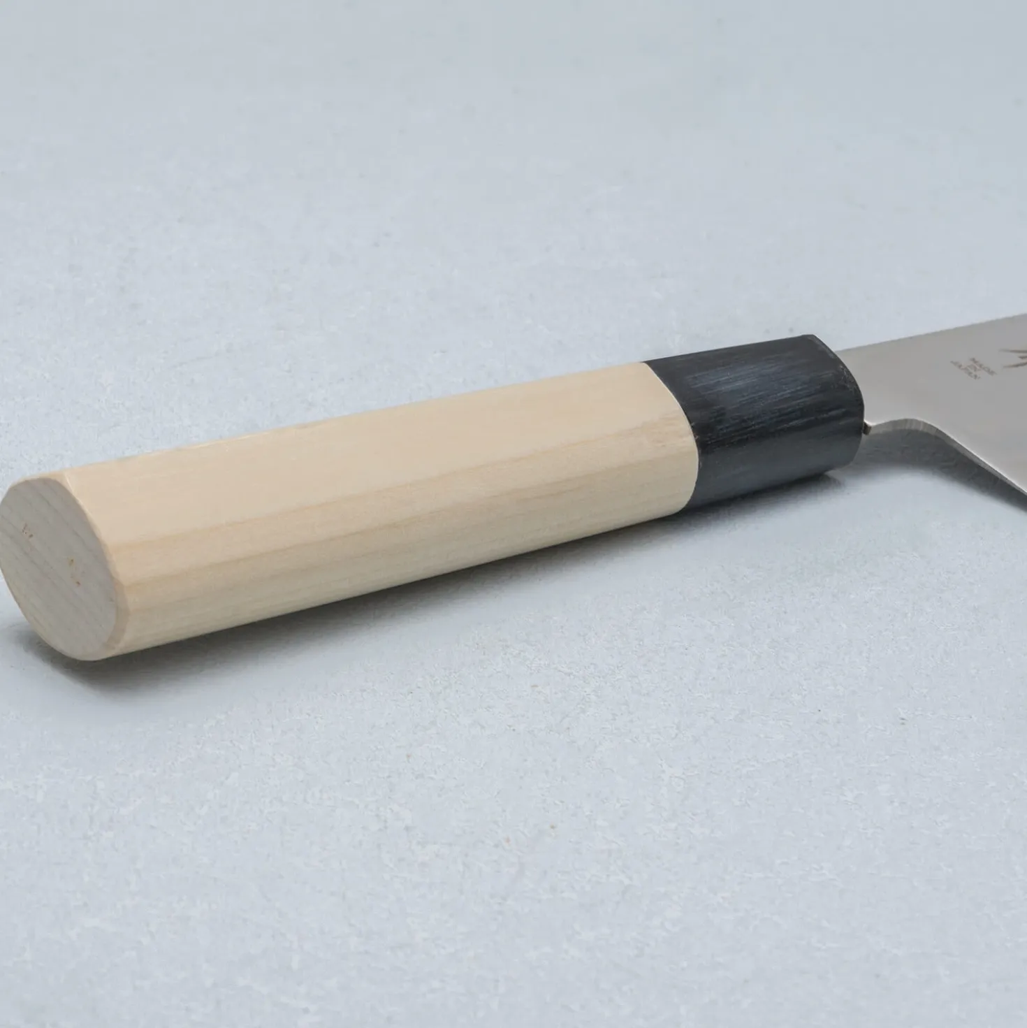 Sakai Takayuki Inox Molybdenum Santoku 17 cm