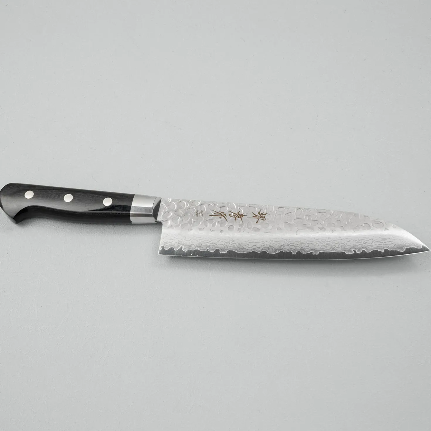 Sakai Takayuki 17 Layer Damascus Santoku 18 cm