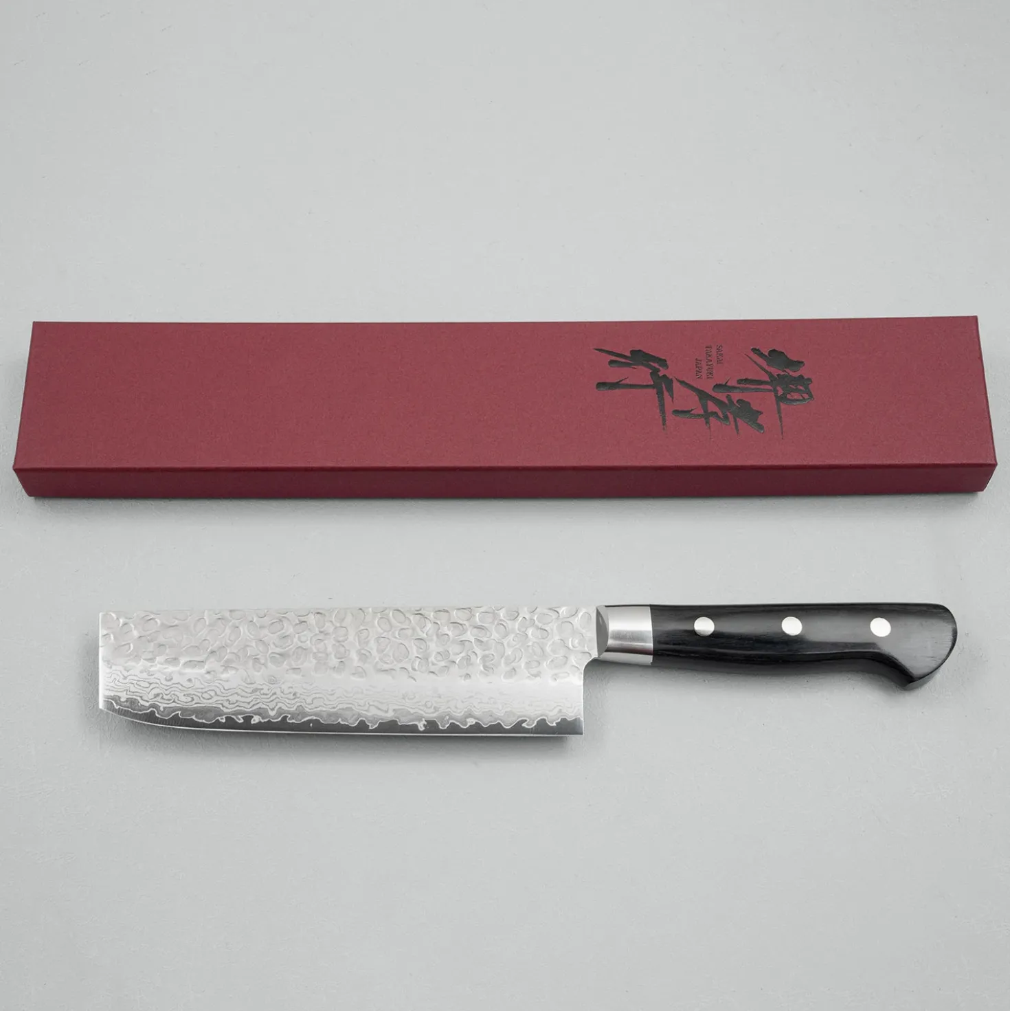 Sakai Takayuki 17 Layer Damascus Nakiri 16 cm