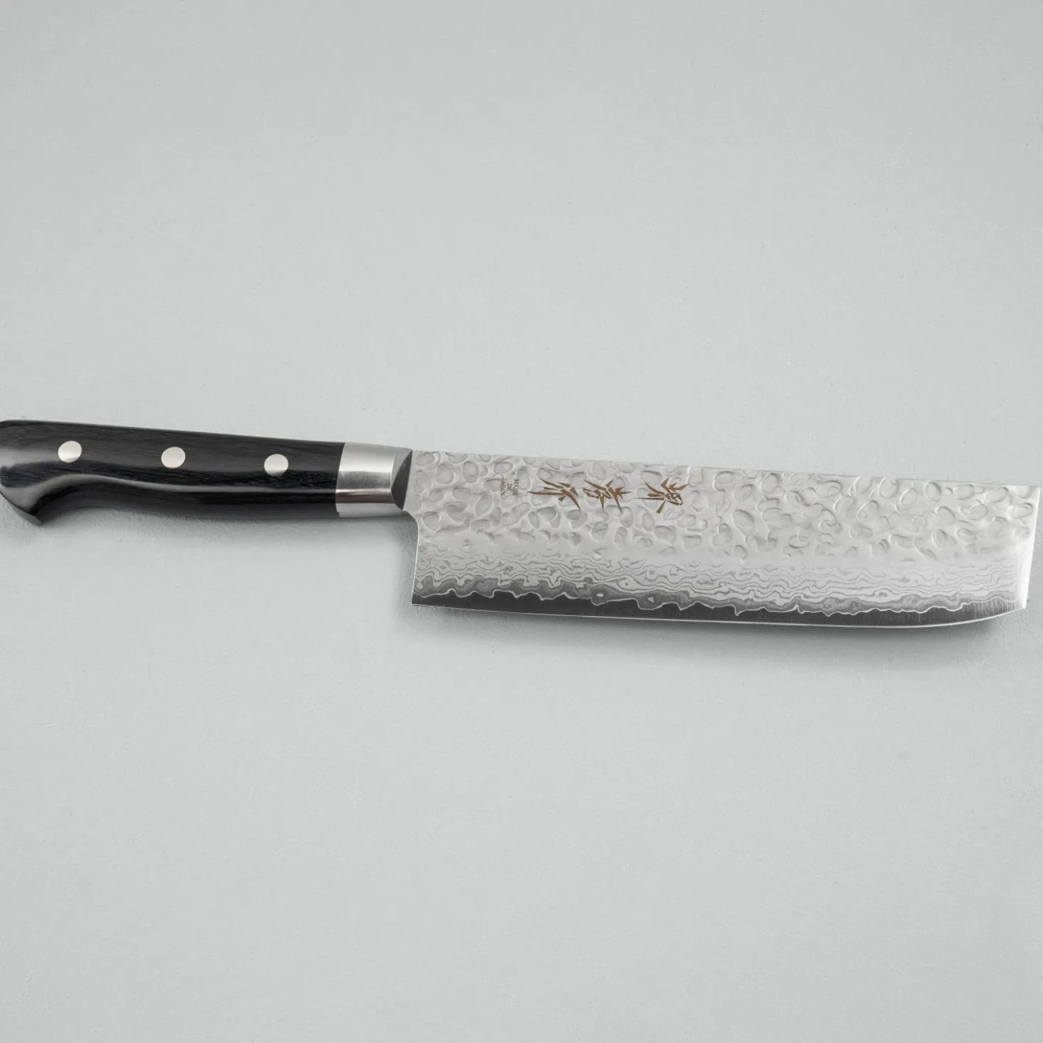 Sakai Takayuki 17 Layer Damascus Nakiri 16 cm