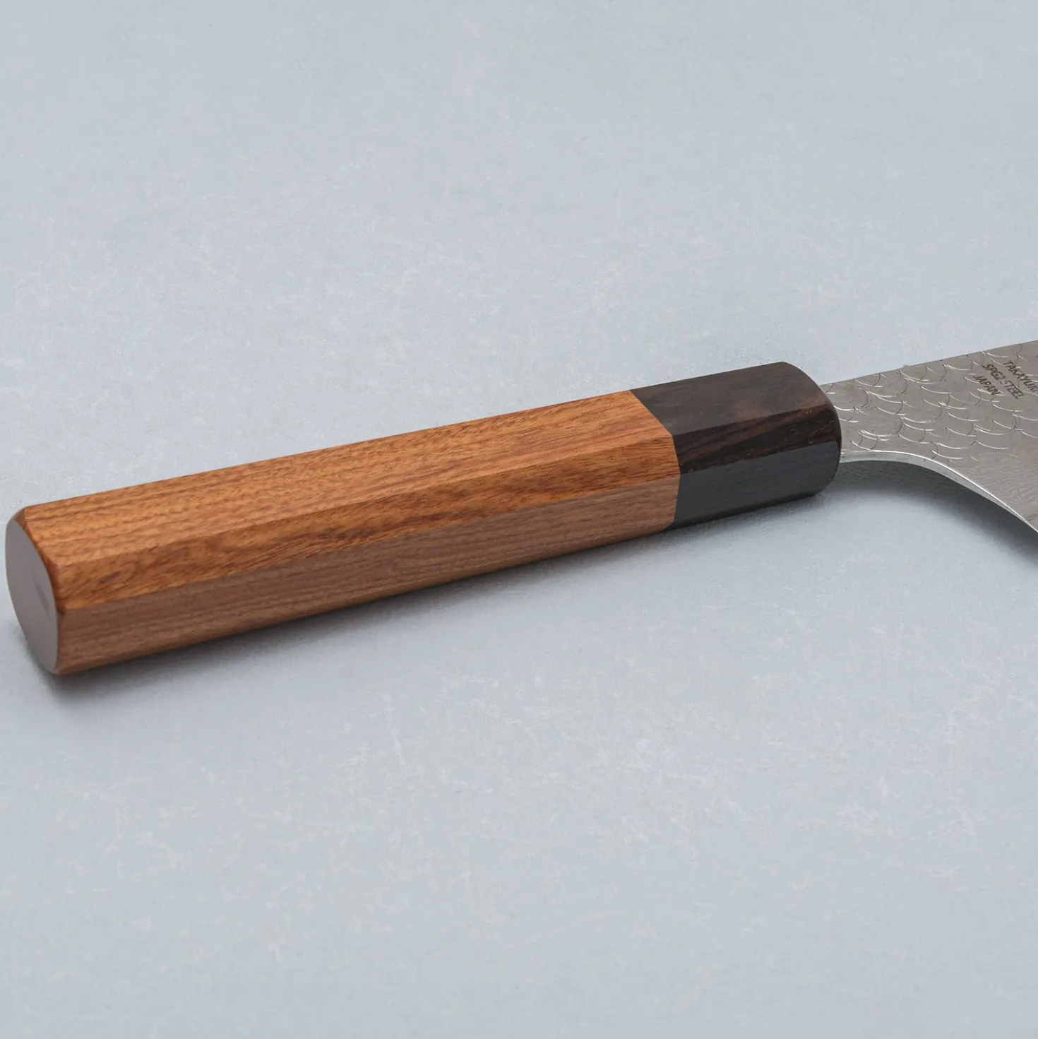 Sakai Takayuki SG2 Damast Tsuchime Kengata 19 cm