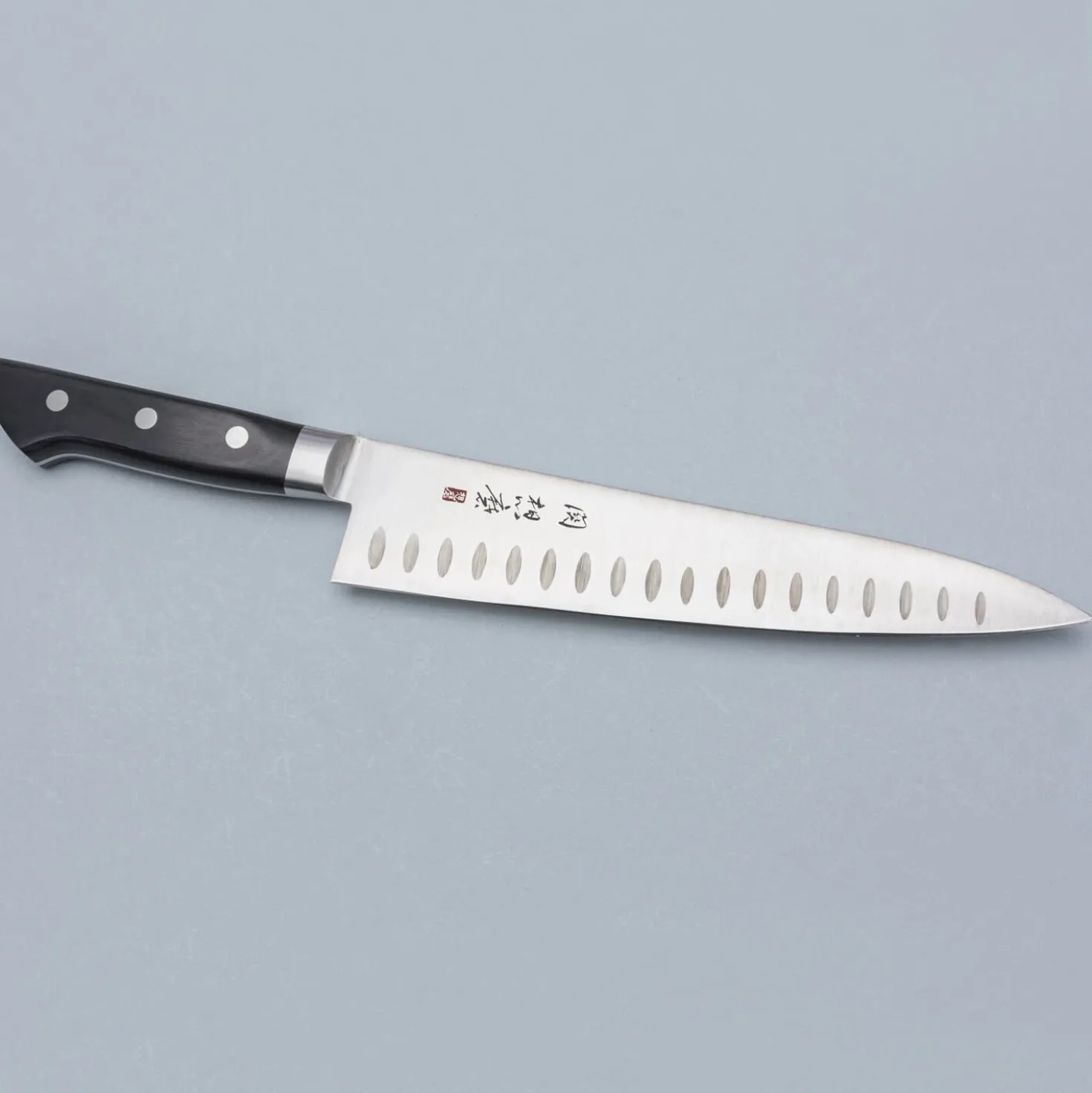 Seki Souma Black Gyuto 21 cm Dimples