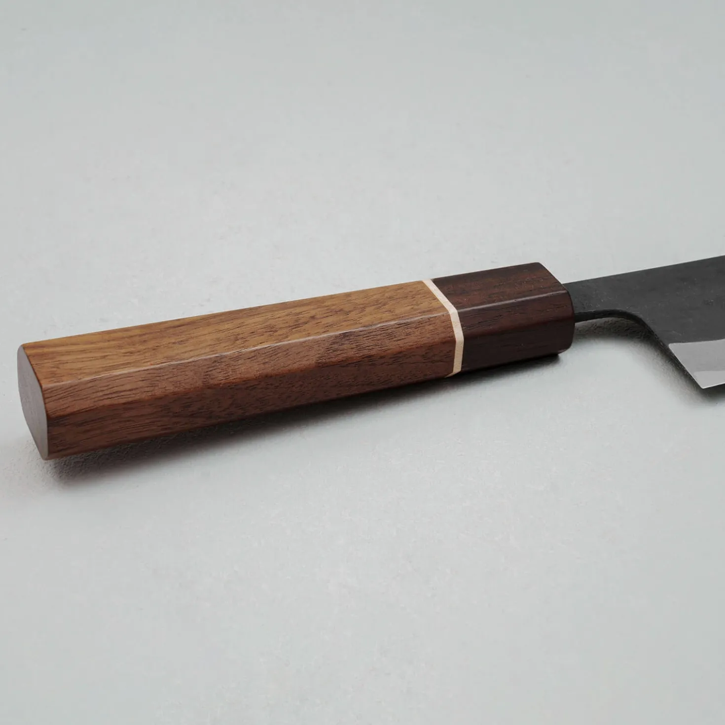 Shiro Kamo Aogami Super Kurouchi Walnut Ring Santoku 16.5 cm