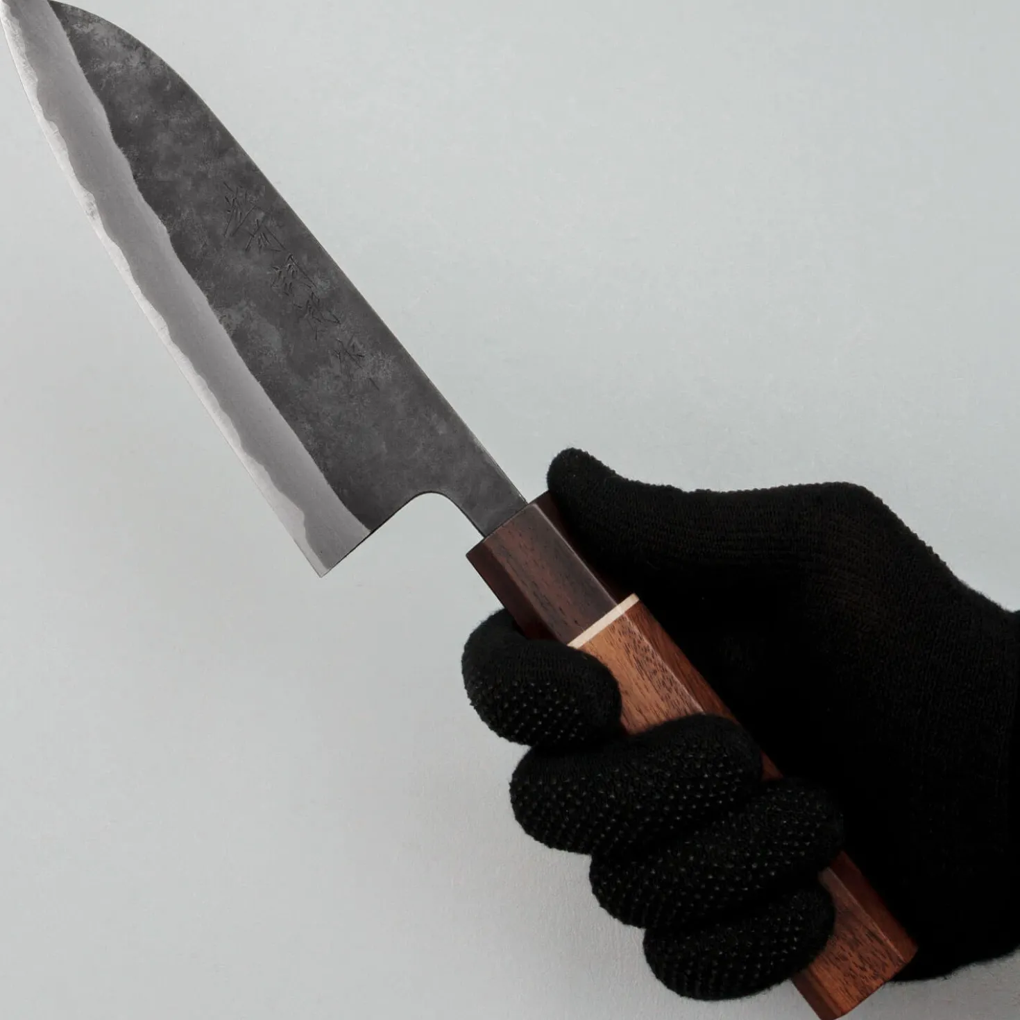 Shiro Kamo Aogami Super Kurouchi Walnut Ring Santoku 16.5 cm