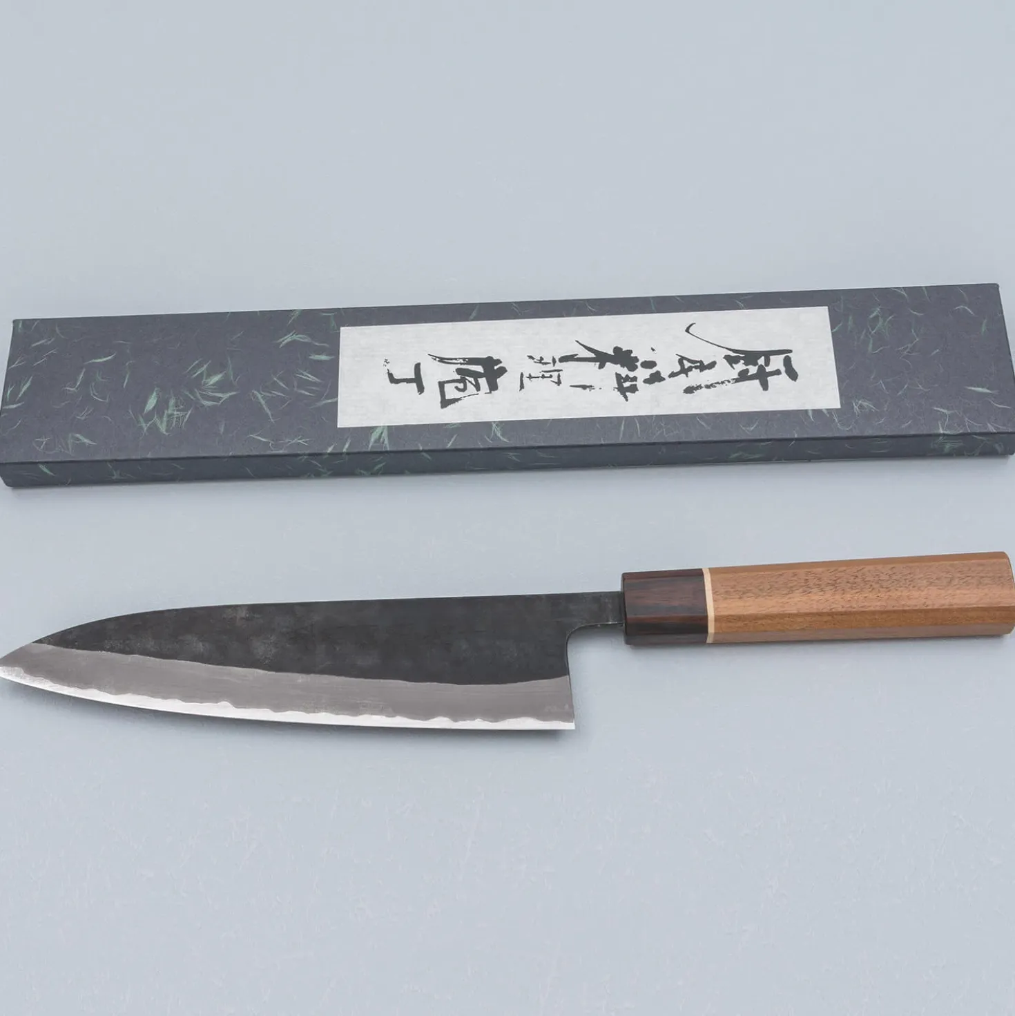 Shiro Kamo Aogami Super Kurouchi Walnut Gyuto 21 cm