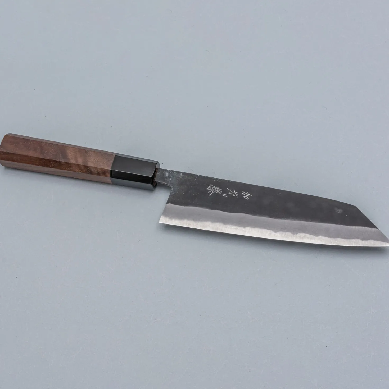 Shiro Kamo Aogami Super Walnut Bunka 17 cm